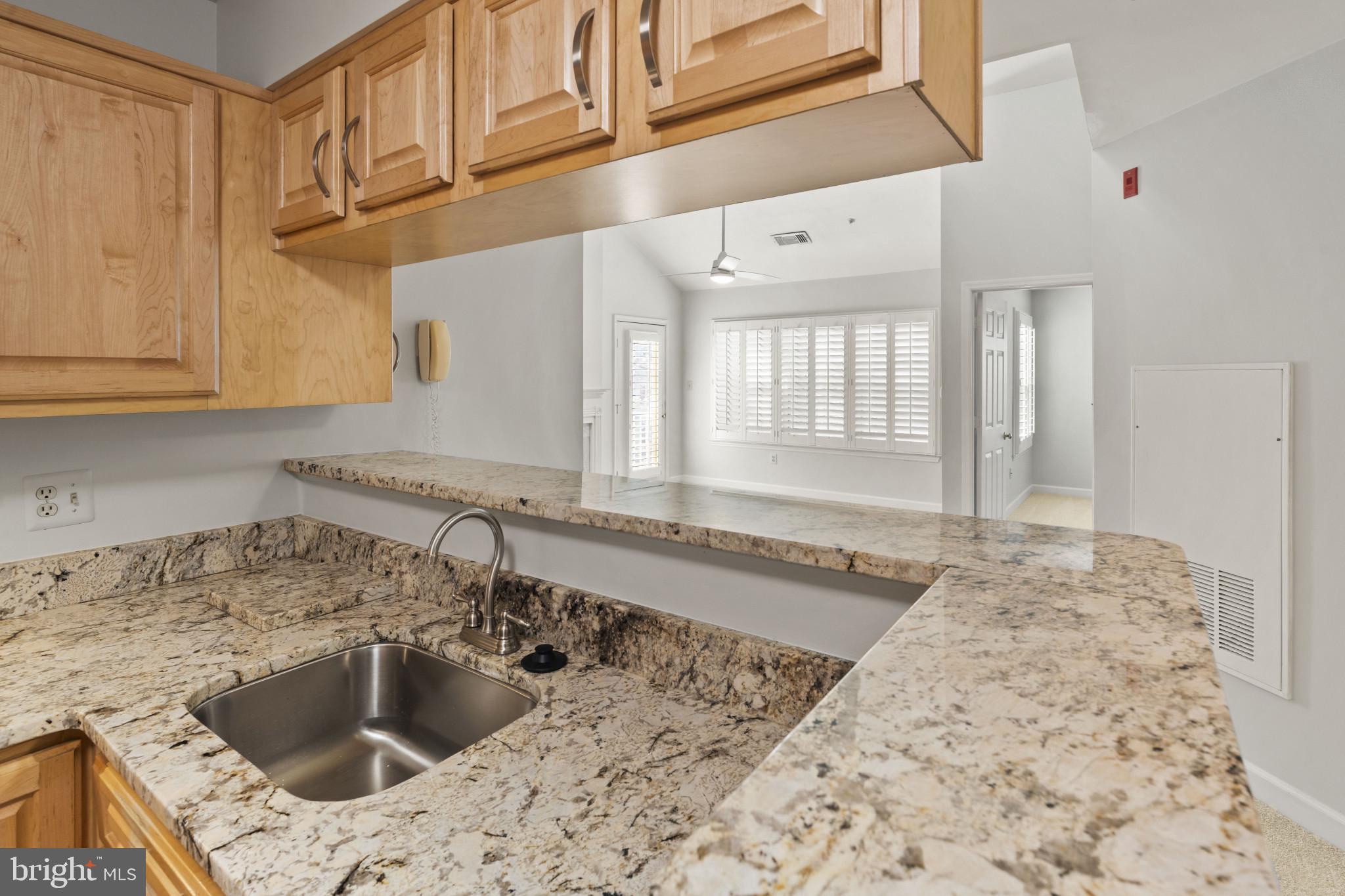 FALLS GABLE - Residential