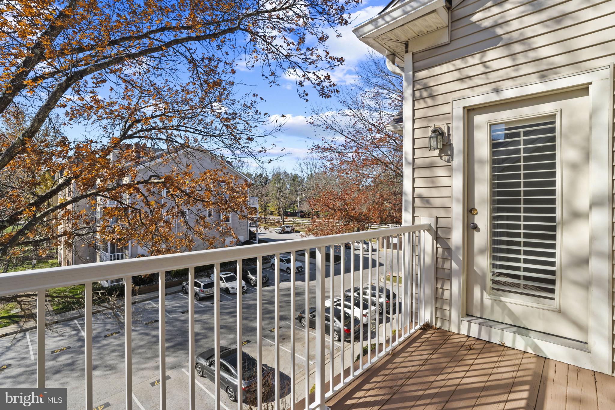 FALLS GABLE - Residential