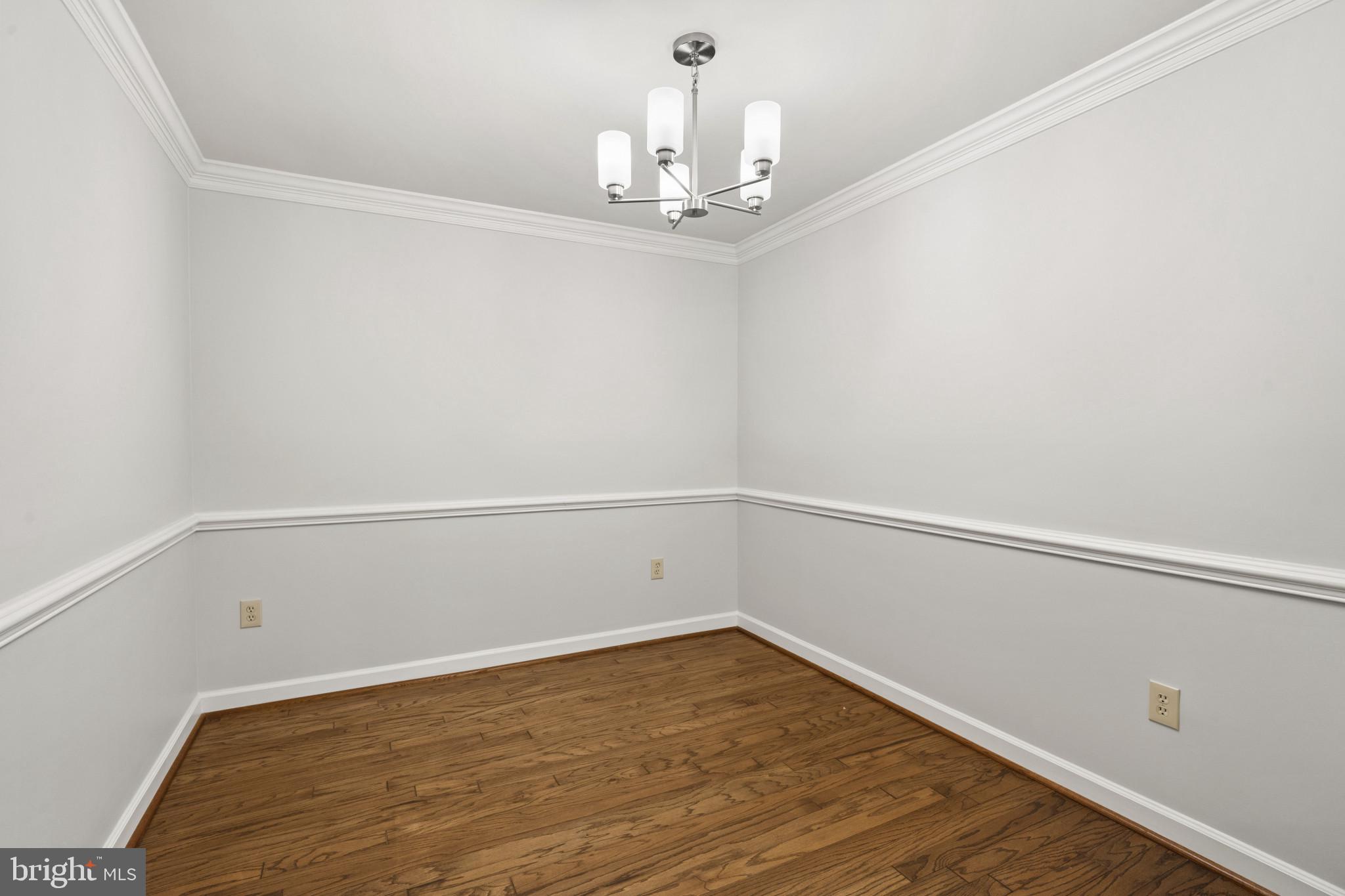 FALLS GABLE - Residential