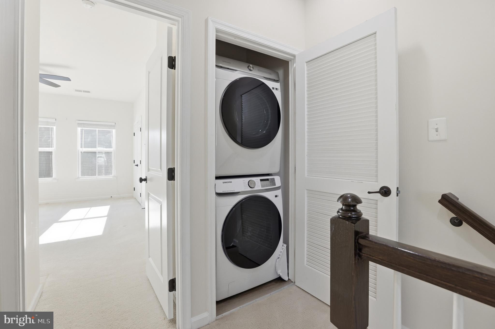 CREEKSIDE VILLAGE AT TANYARD SPRINGS - Residential