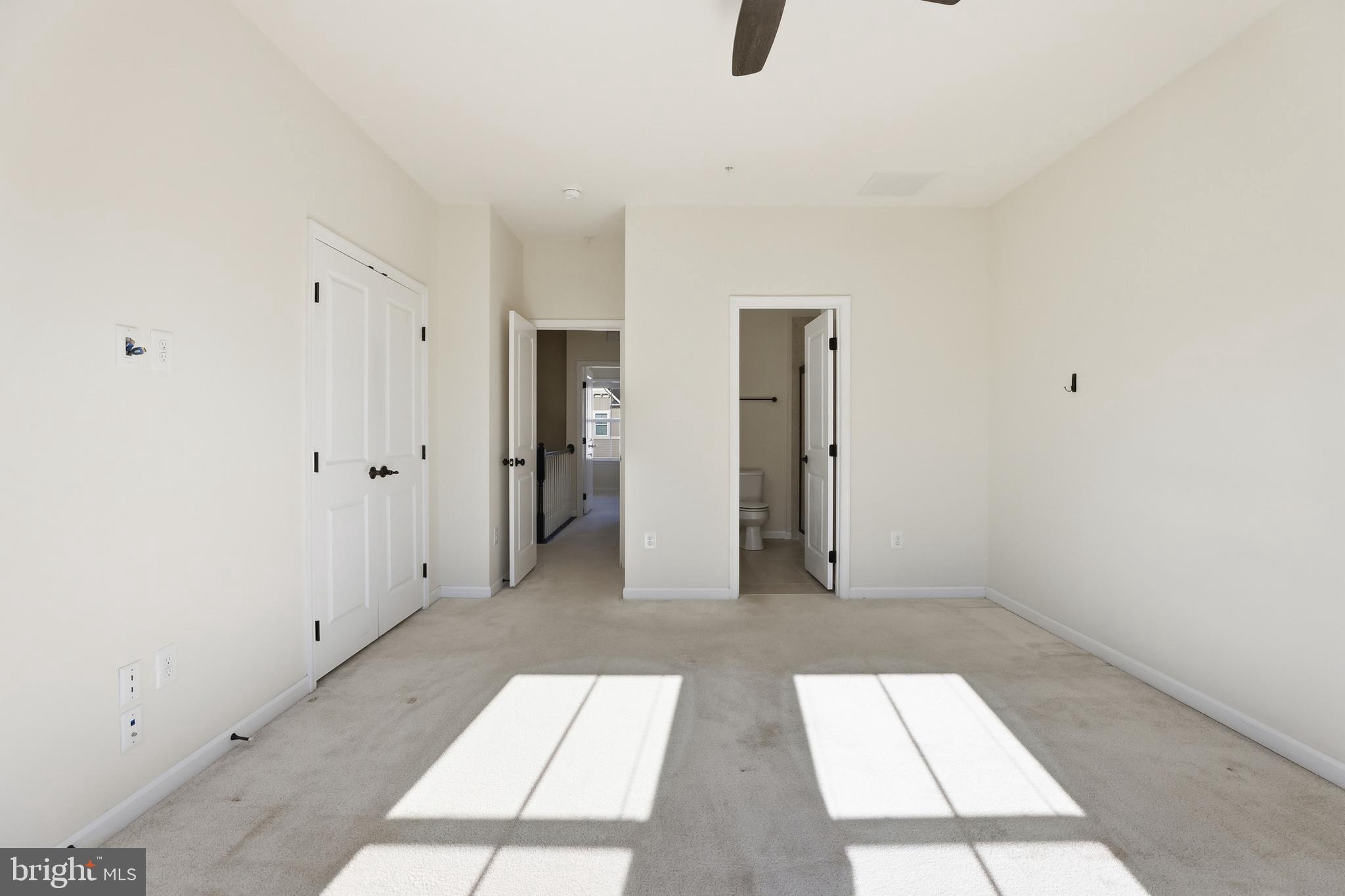 CREEKSIDE VILLAGE AT TANYARD SPRINGS - Residential