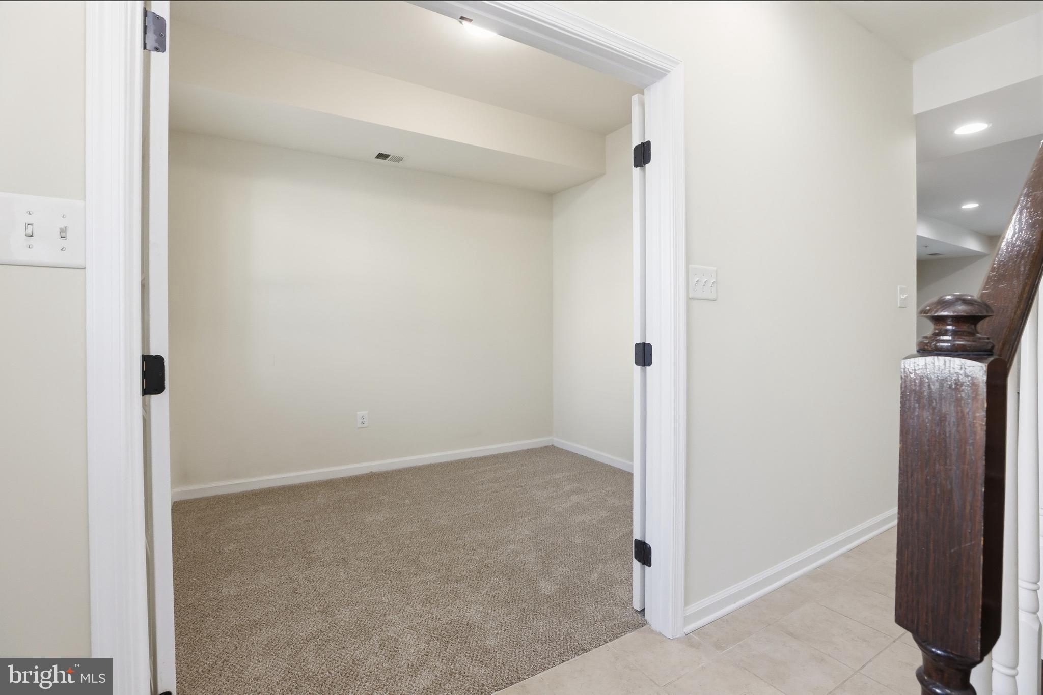 CREEKSIDE VILLAGE AT TANYARD SPRINGS - Residential