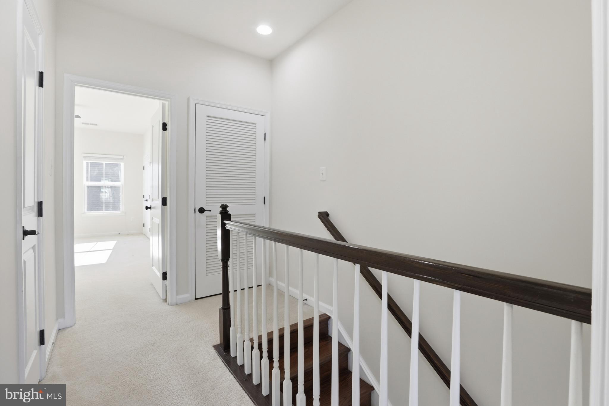 CREEKSIDE VILLAGE AT TANYARD SPRINGS - Residential