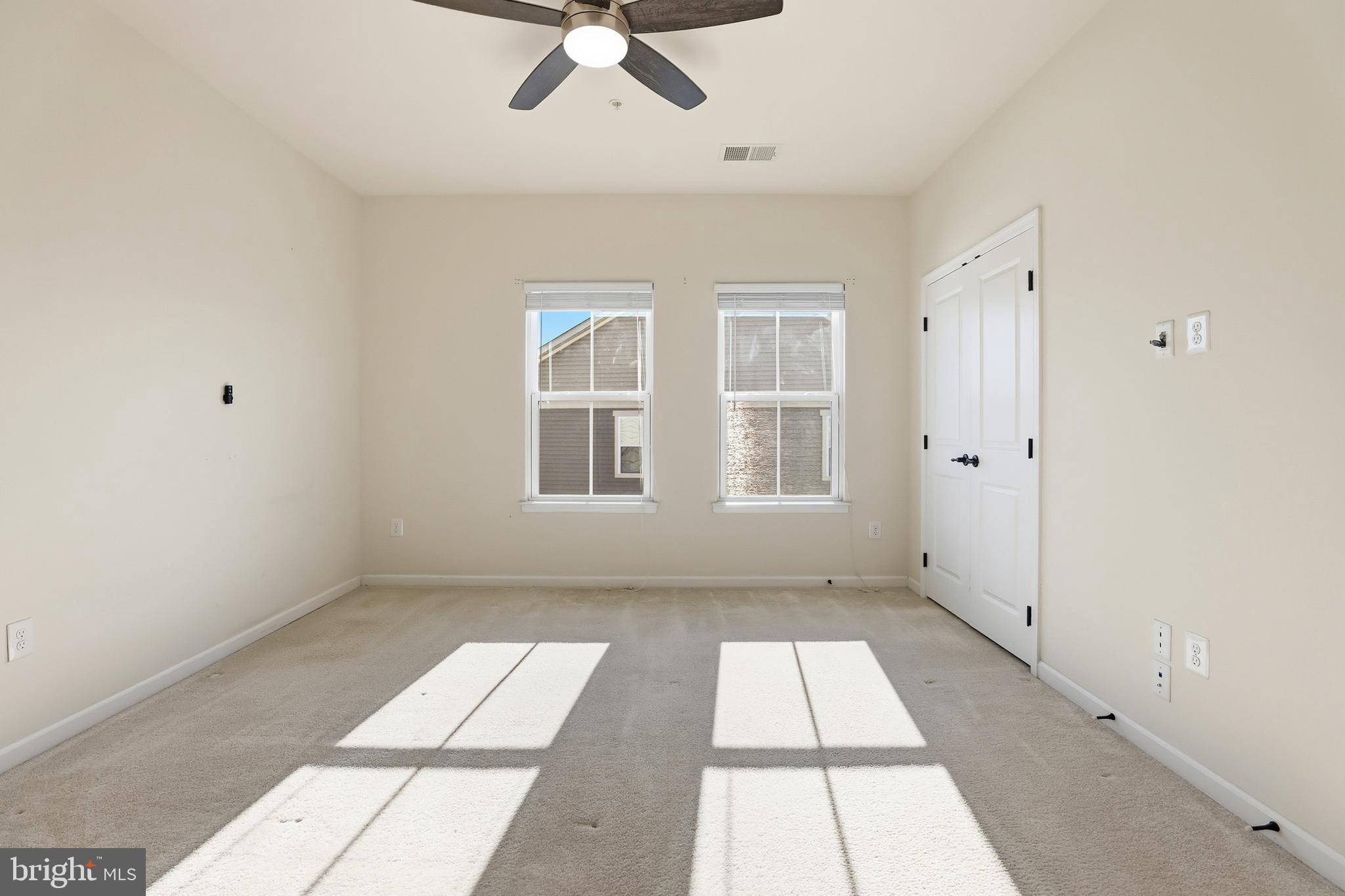 CREEKSIDE VILLAGE AT TANYARD SPRINGS - Residential