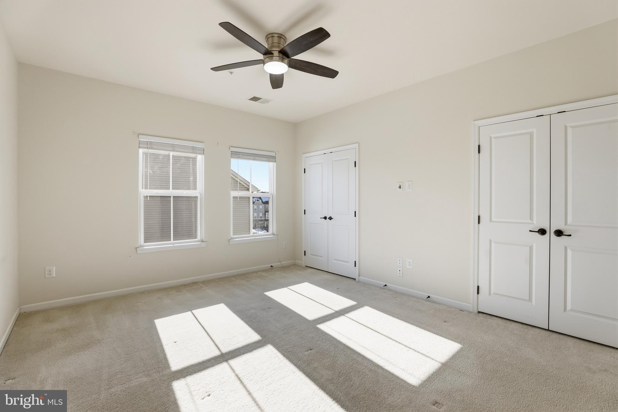 CREEKSIDE VILLAGE AT TANYARD SPRINGS - Residential