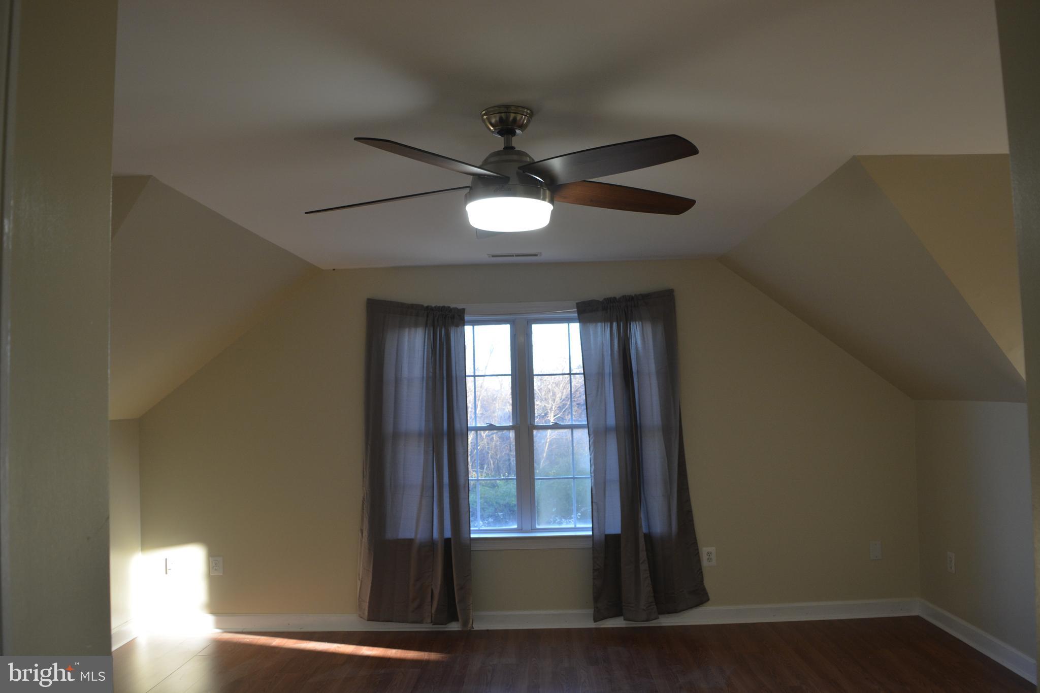 SYLVAN RUN ESTATES - Residential