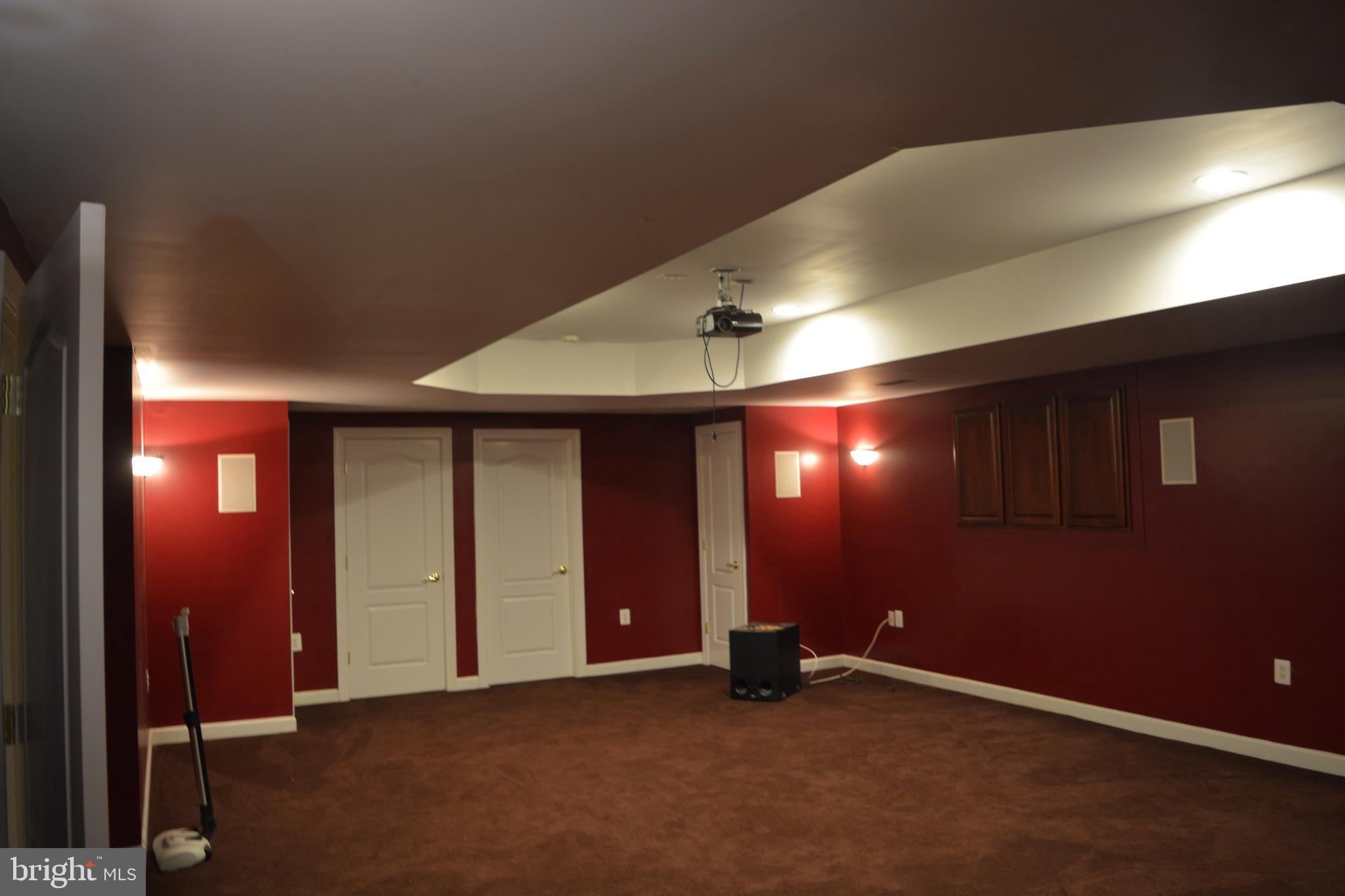 SYLVAN RUN ESTATES - Residential