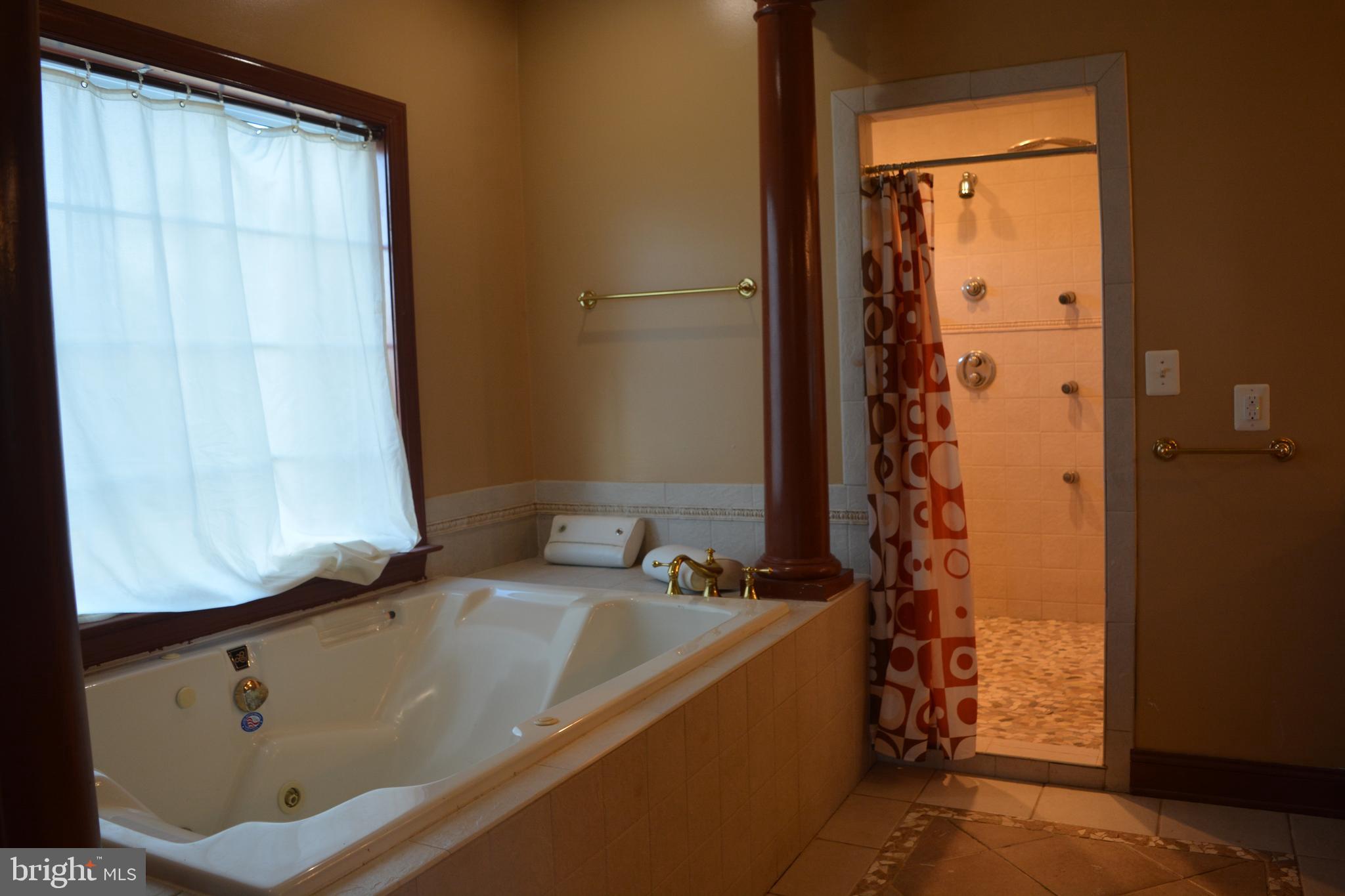 SYLVAN RUN ESTATES - Residential