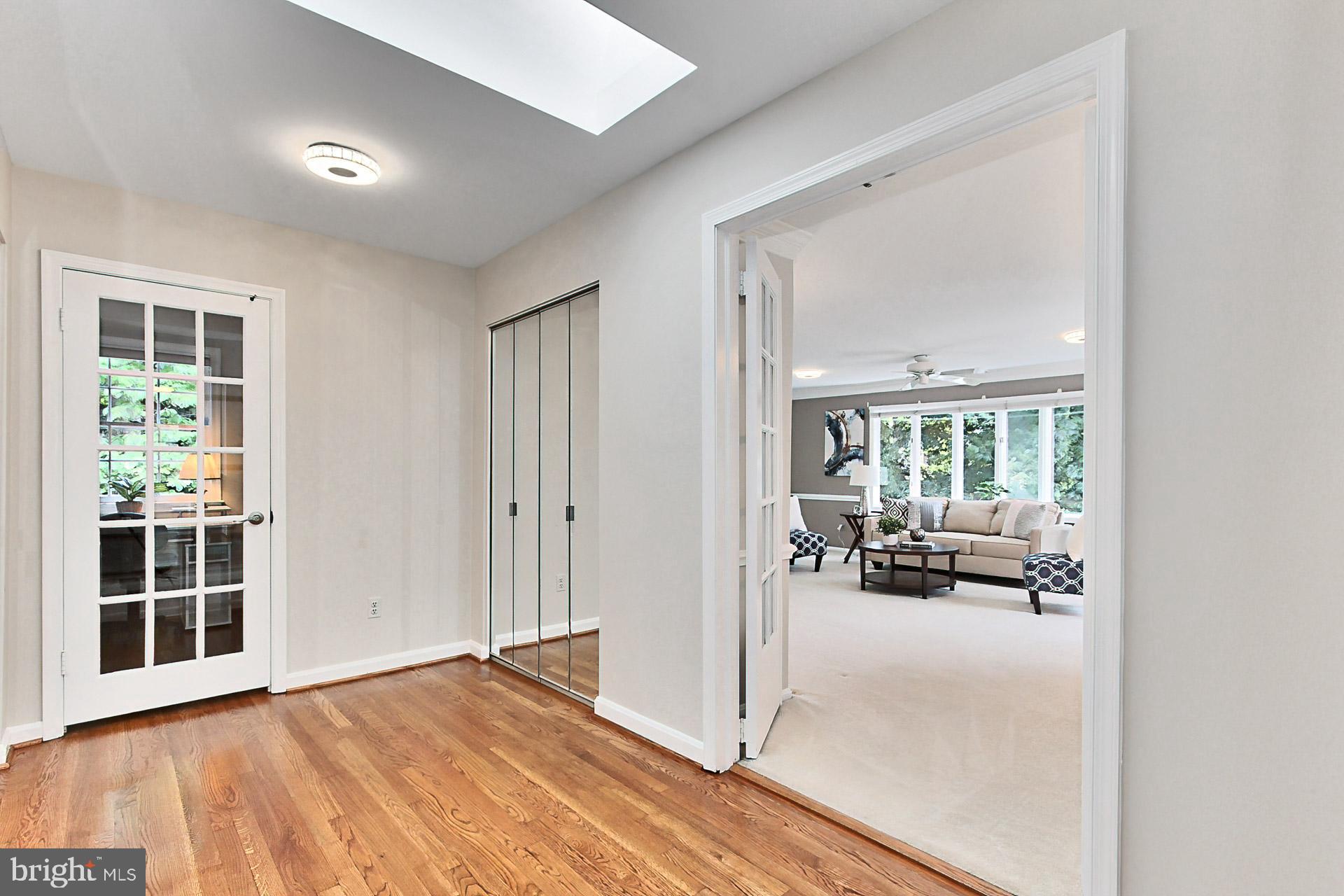 WEST SPRINGFIELD - Residential