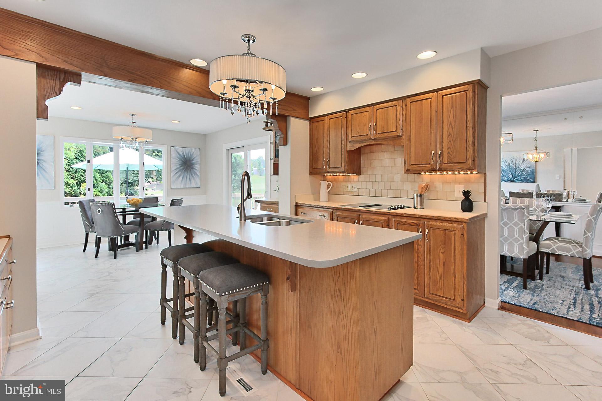 WEST SPRINGFIELD - Residential