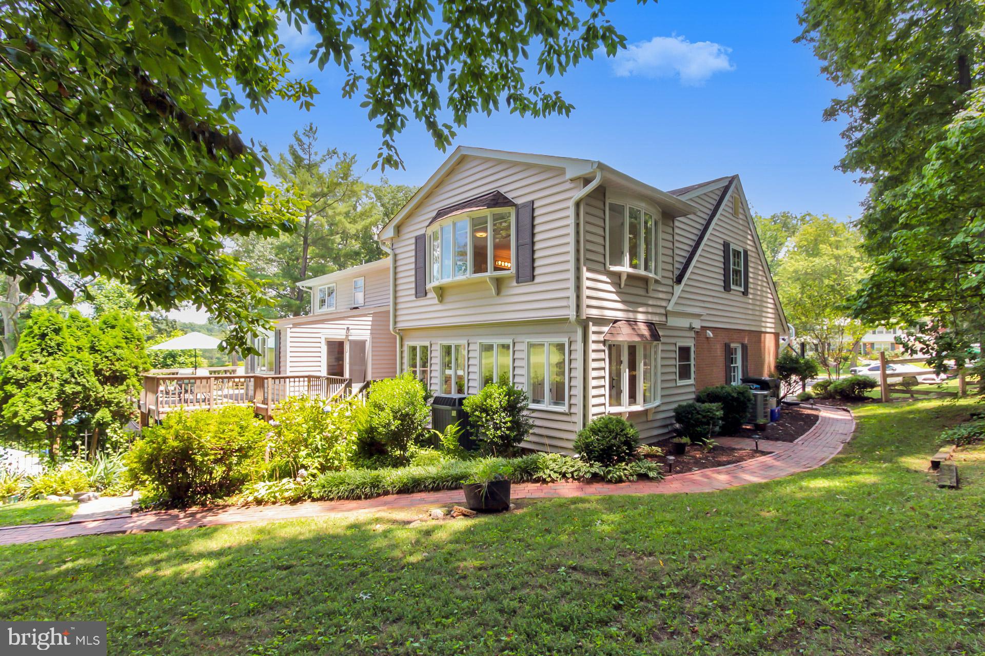 WEST SPRINGFIELD - Residential