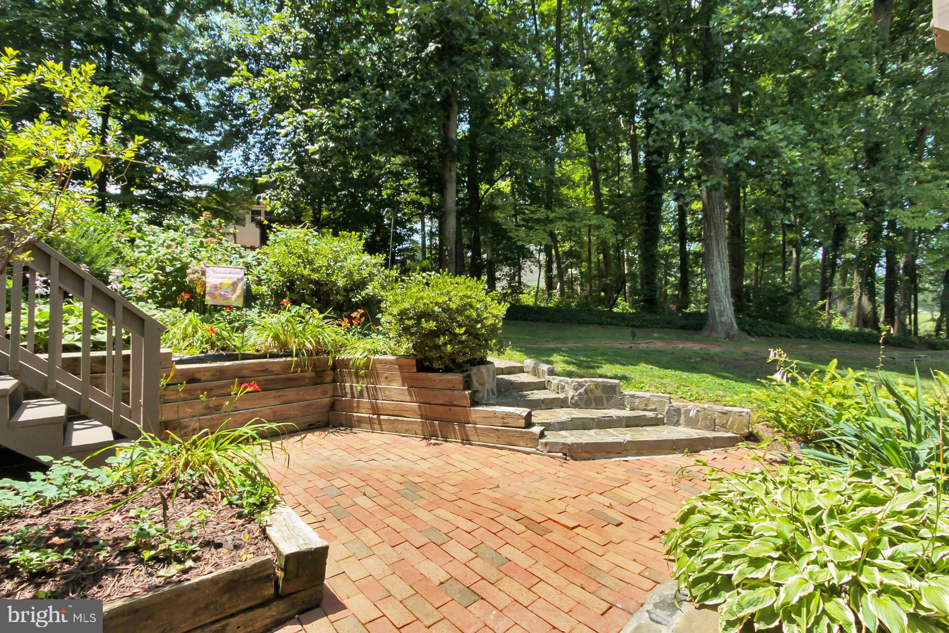 WEST SPRINGFIELD - Residential