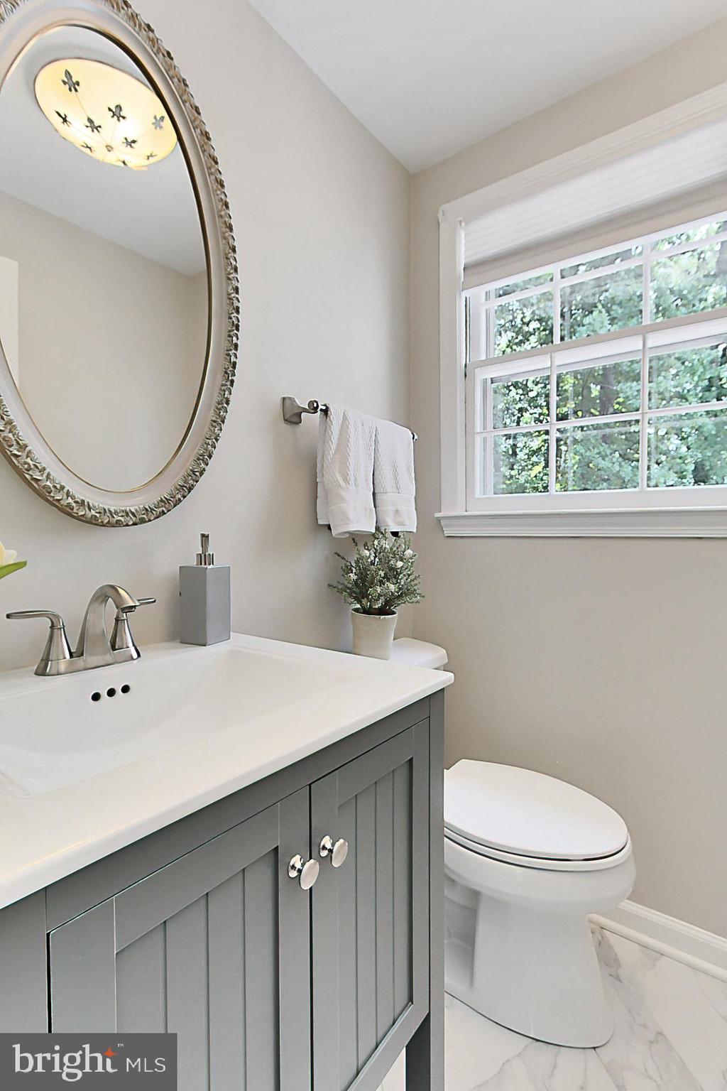 WEST SPRINGFIELD - Residential