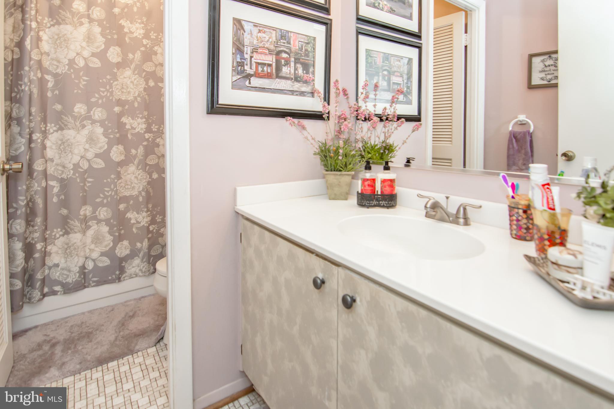 MIDDLEBROOKE - Residential