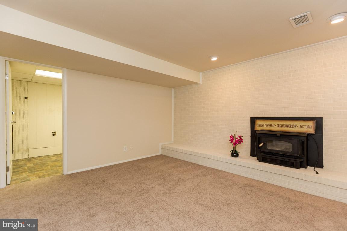 LEELAND HEIGHTS - Residential