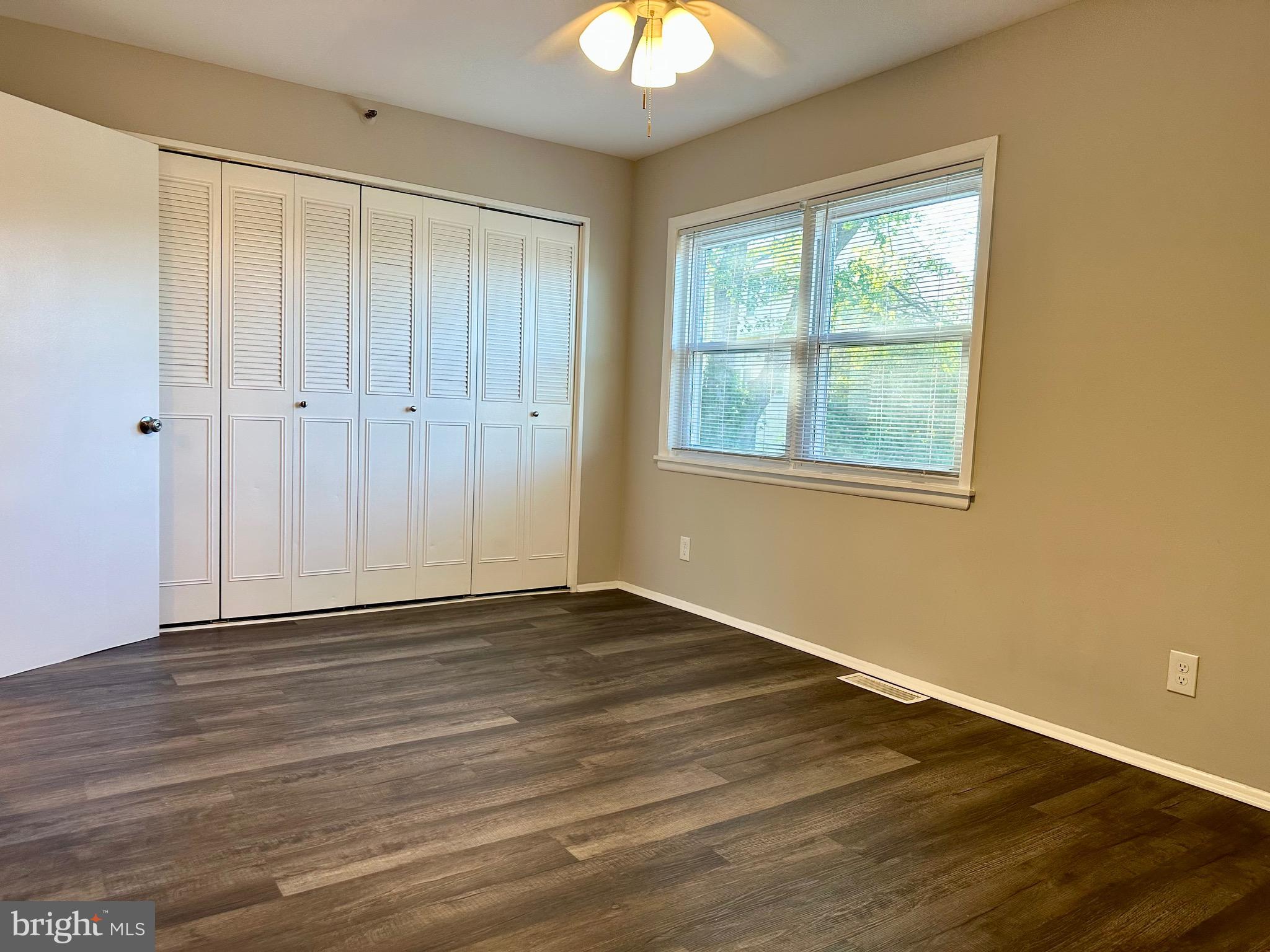 FOSTER BRANCH - Residential Lease