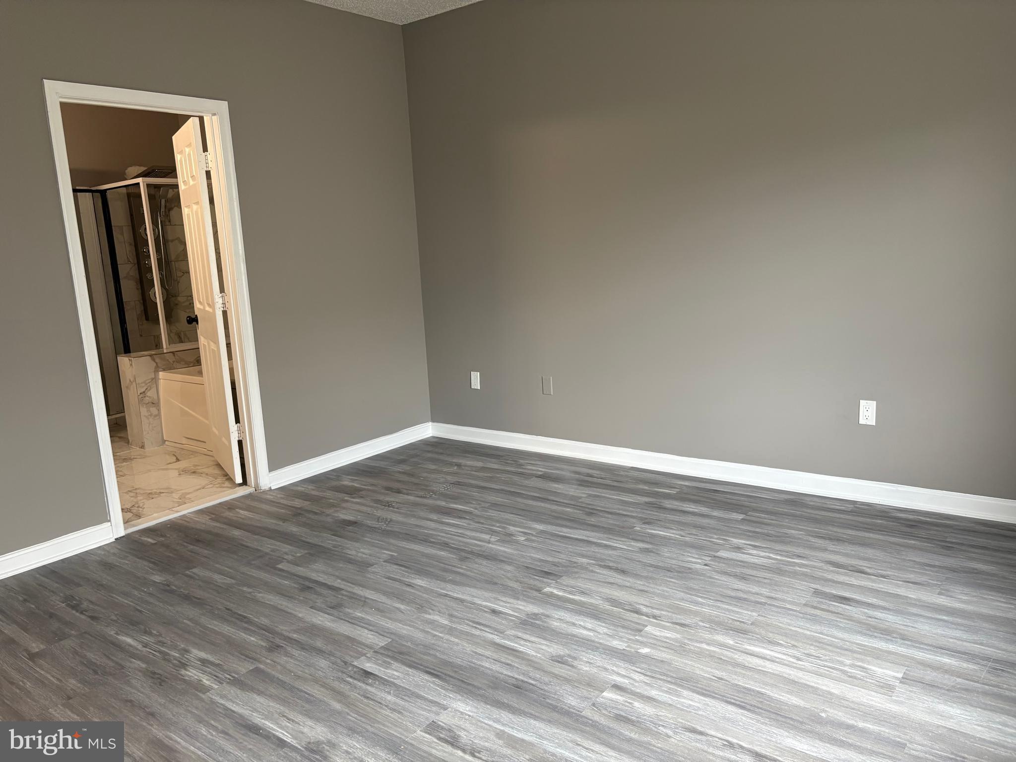 DEVON COURT - Residential Lease