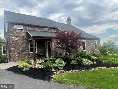 Homes For Sale - 10787 Lincoln Way West Way<br/> FORT LOUDON, PA 17224