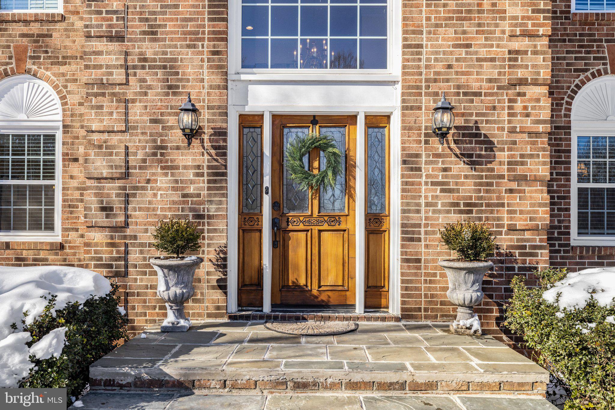 WESTBURY - Residential