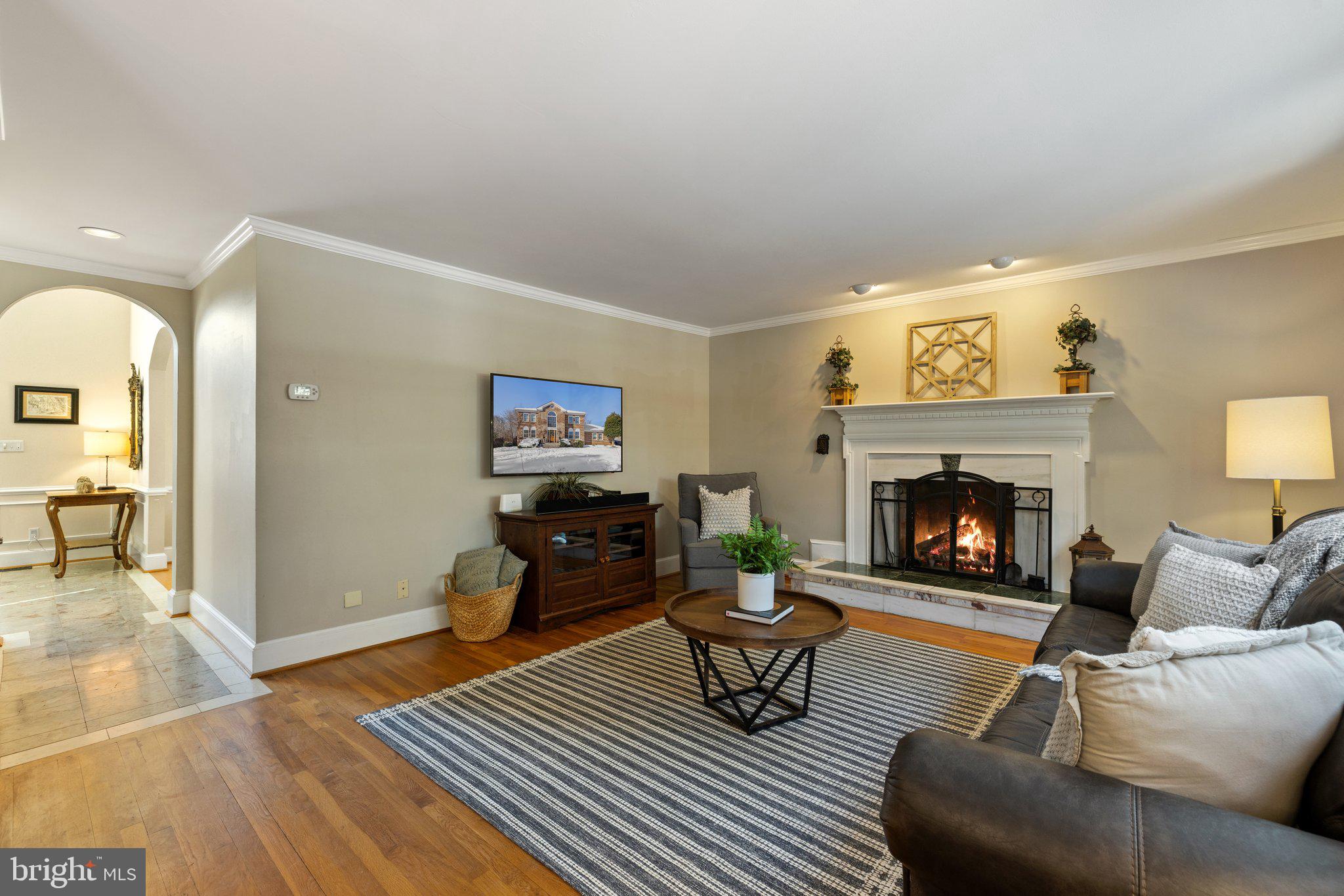 WESTBURY - Residential