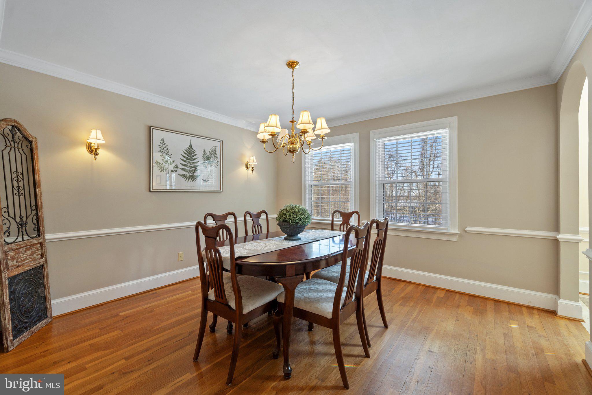 WESTBURY - Residential