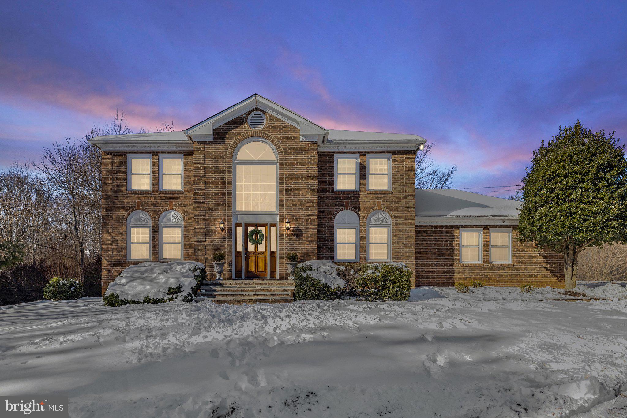 WESTBURY - Residential