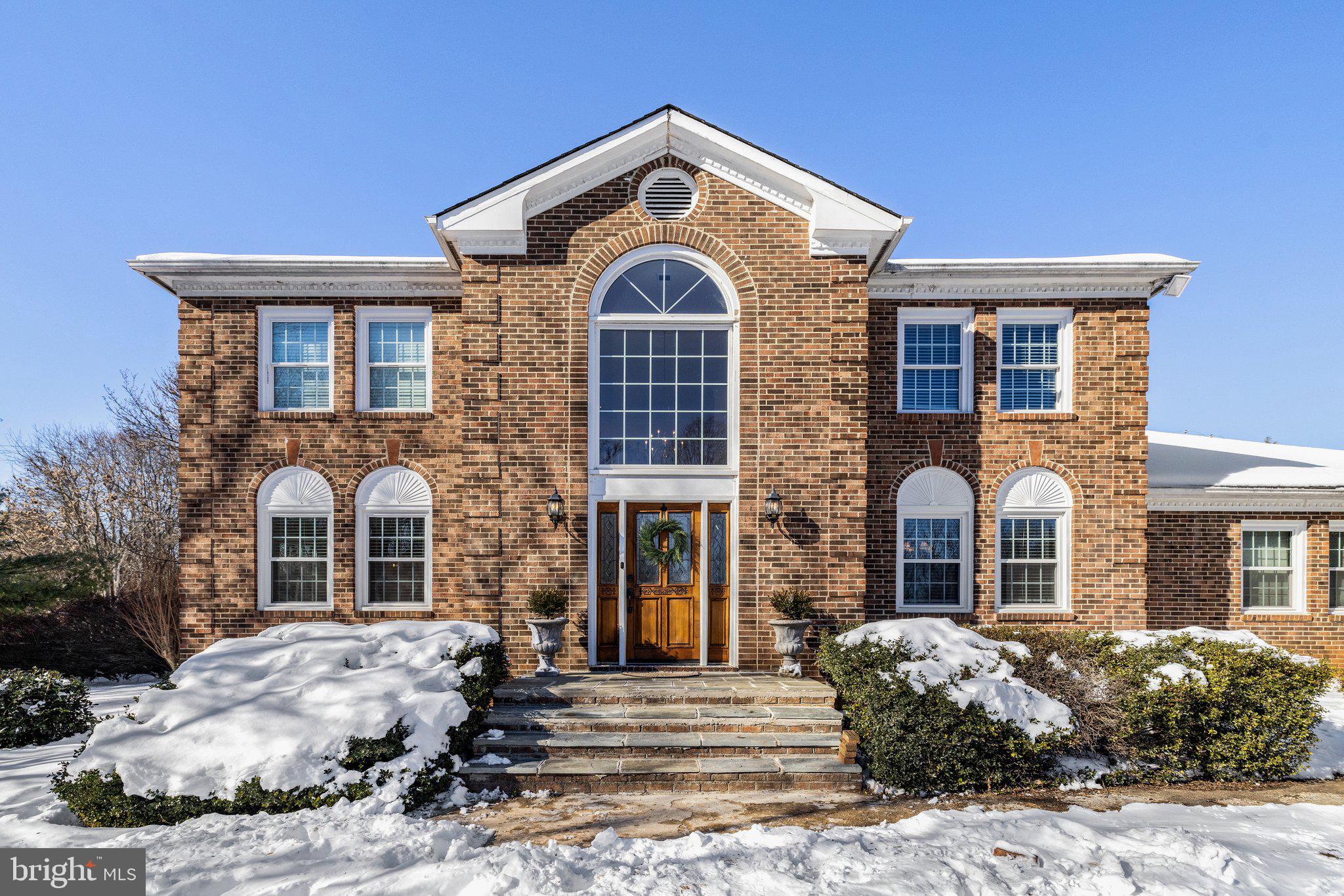 WESTBURY - Residential