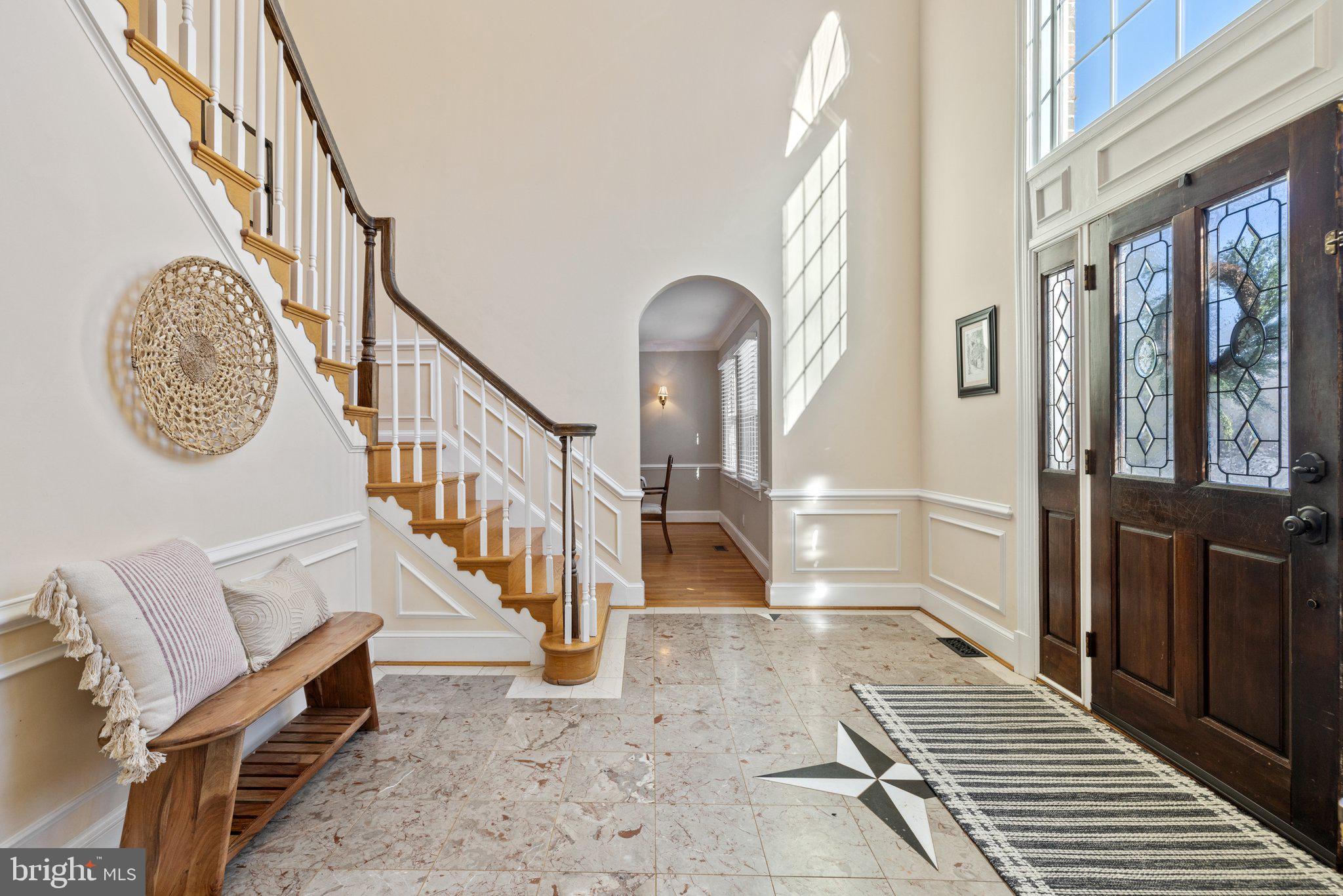 WESTBURY - Residential