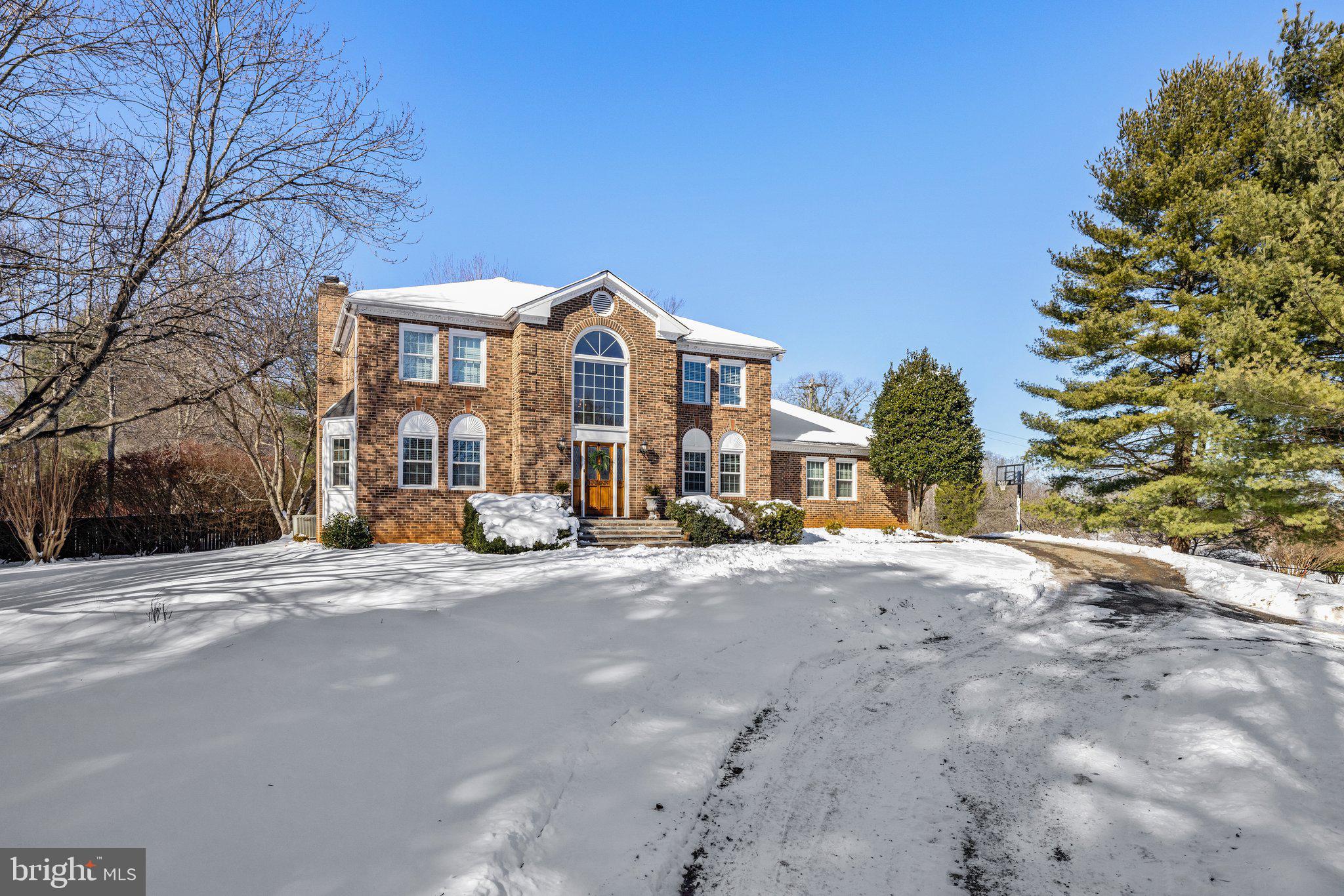 WESTBURY - Residential