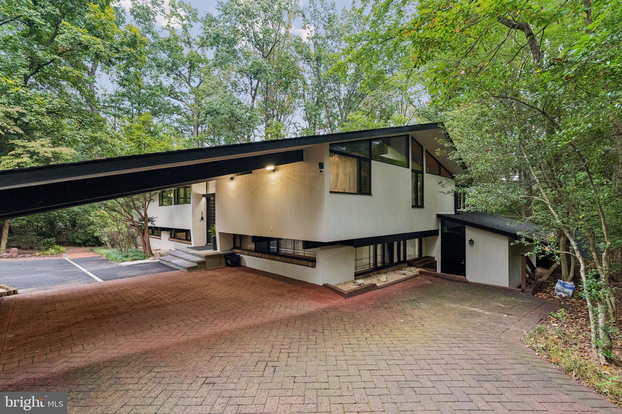 11428 PURPLE BEECH DRIVE