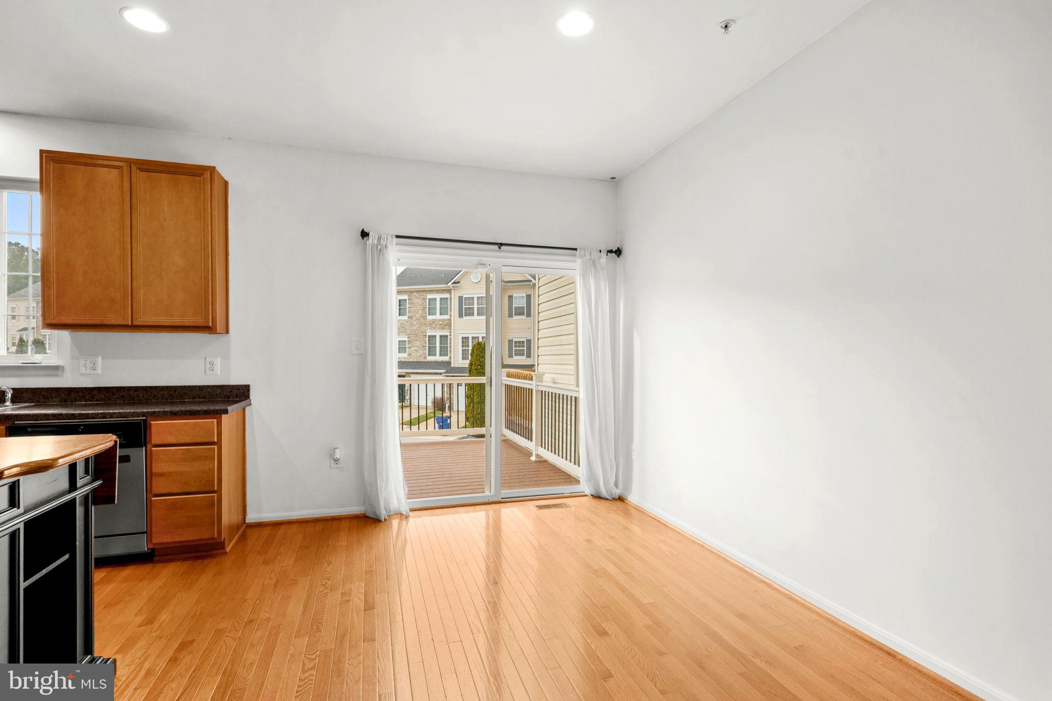 BEVERLY HILLS - Residential