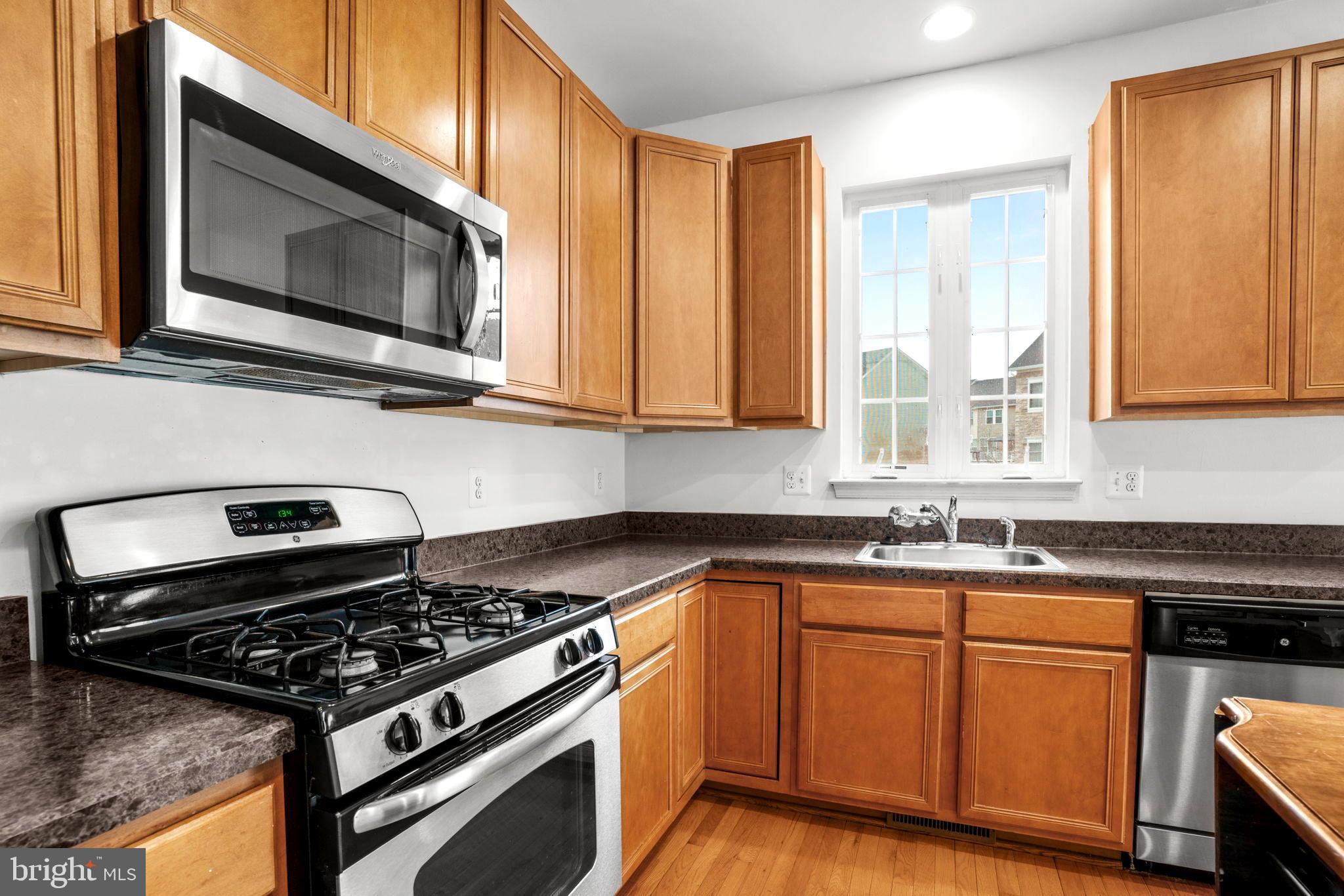 BEVERLY HILLS - Residential