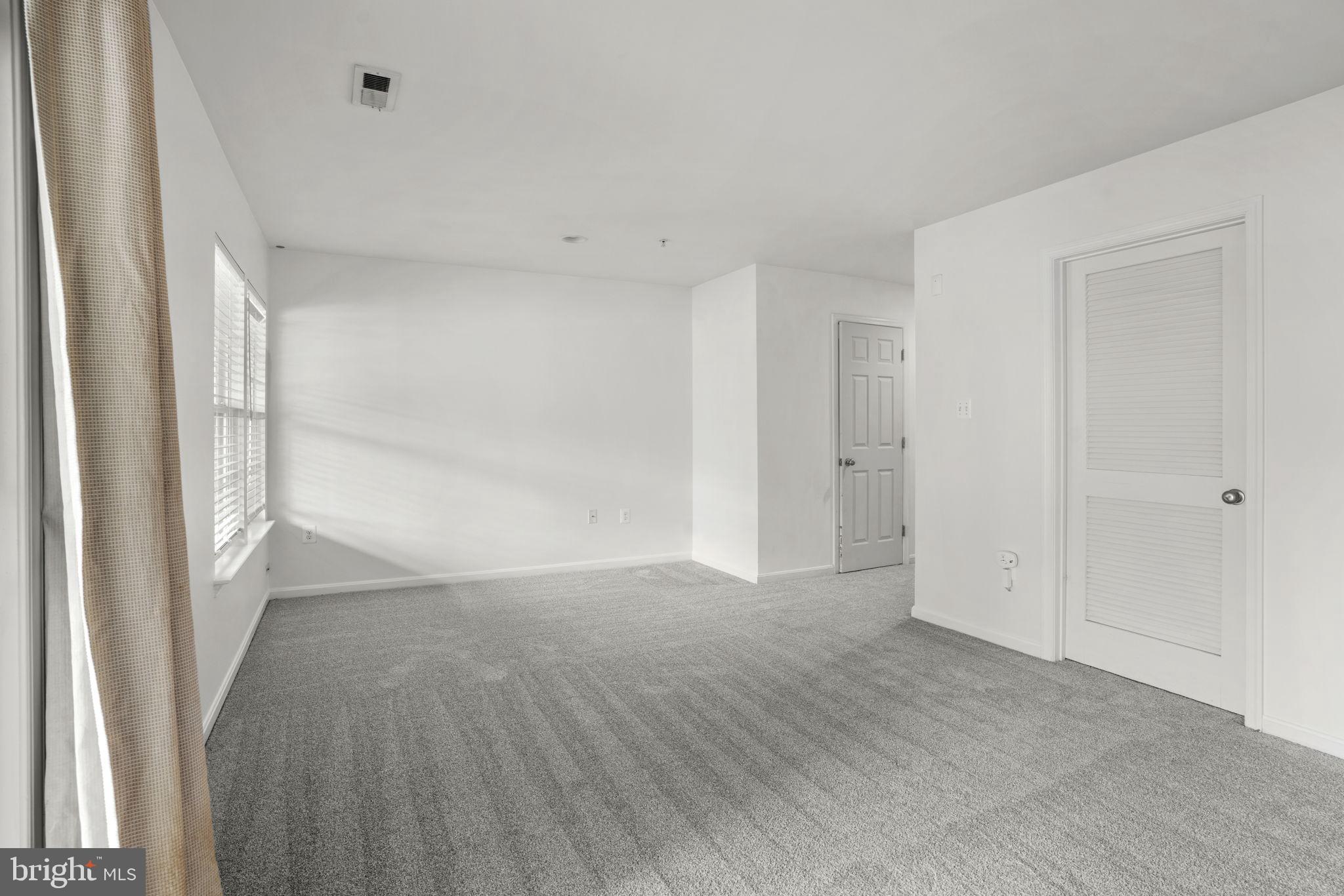 BEVERLY HILLS - Residential