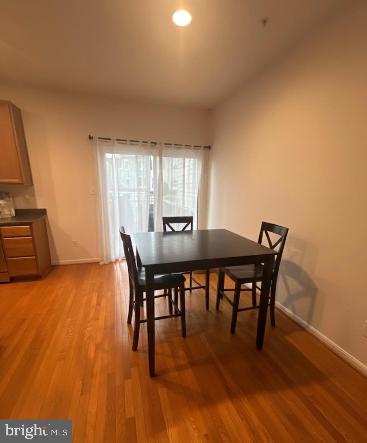 BEVERLY HILLS - Residential