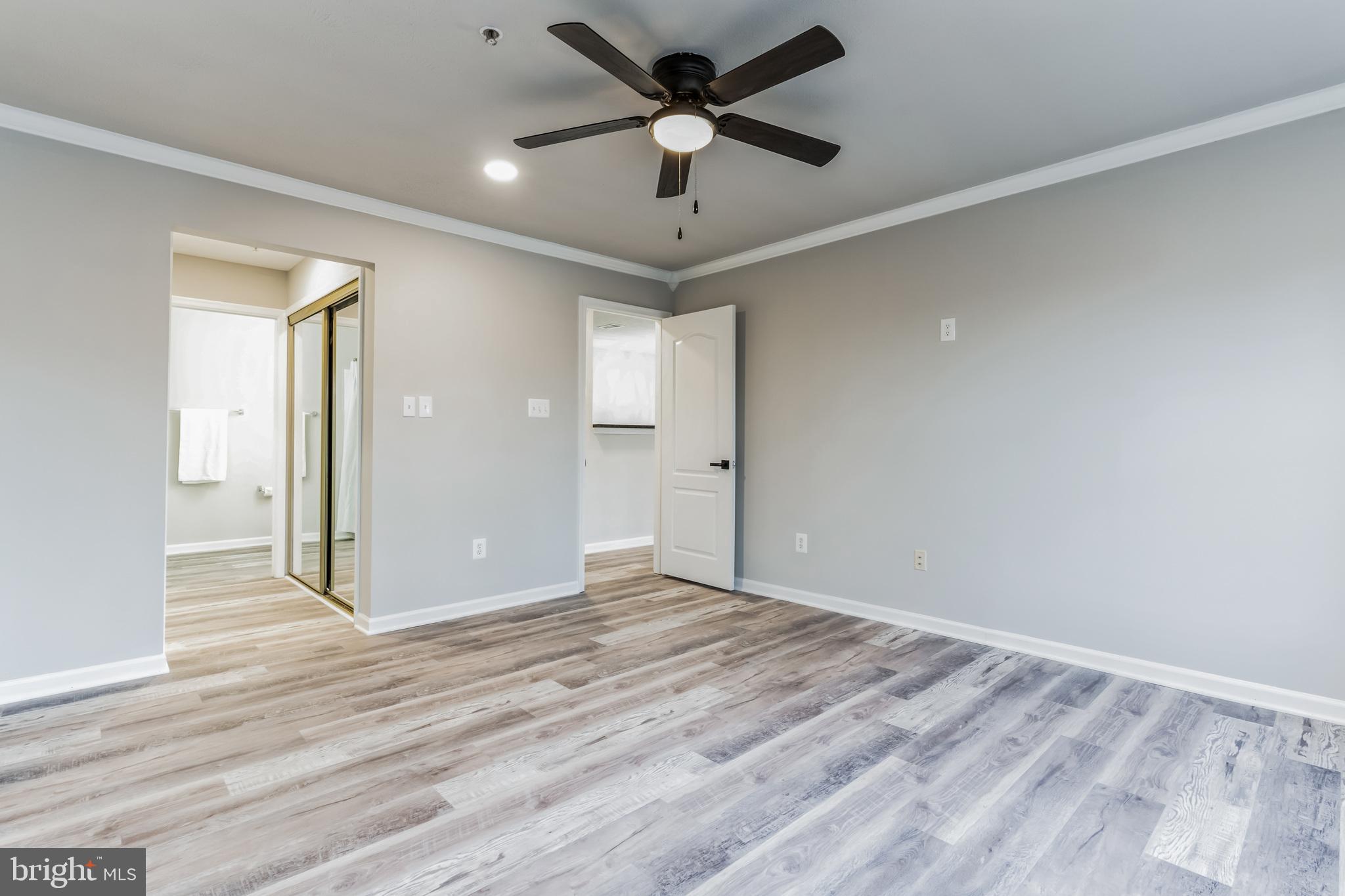 LARGO TOWN CENTER CONDOMINIUMS - Residential