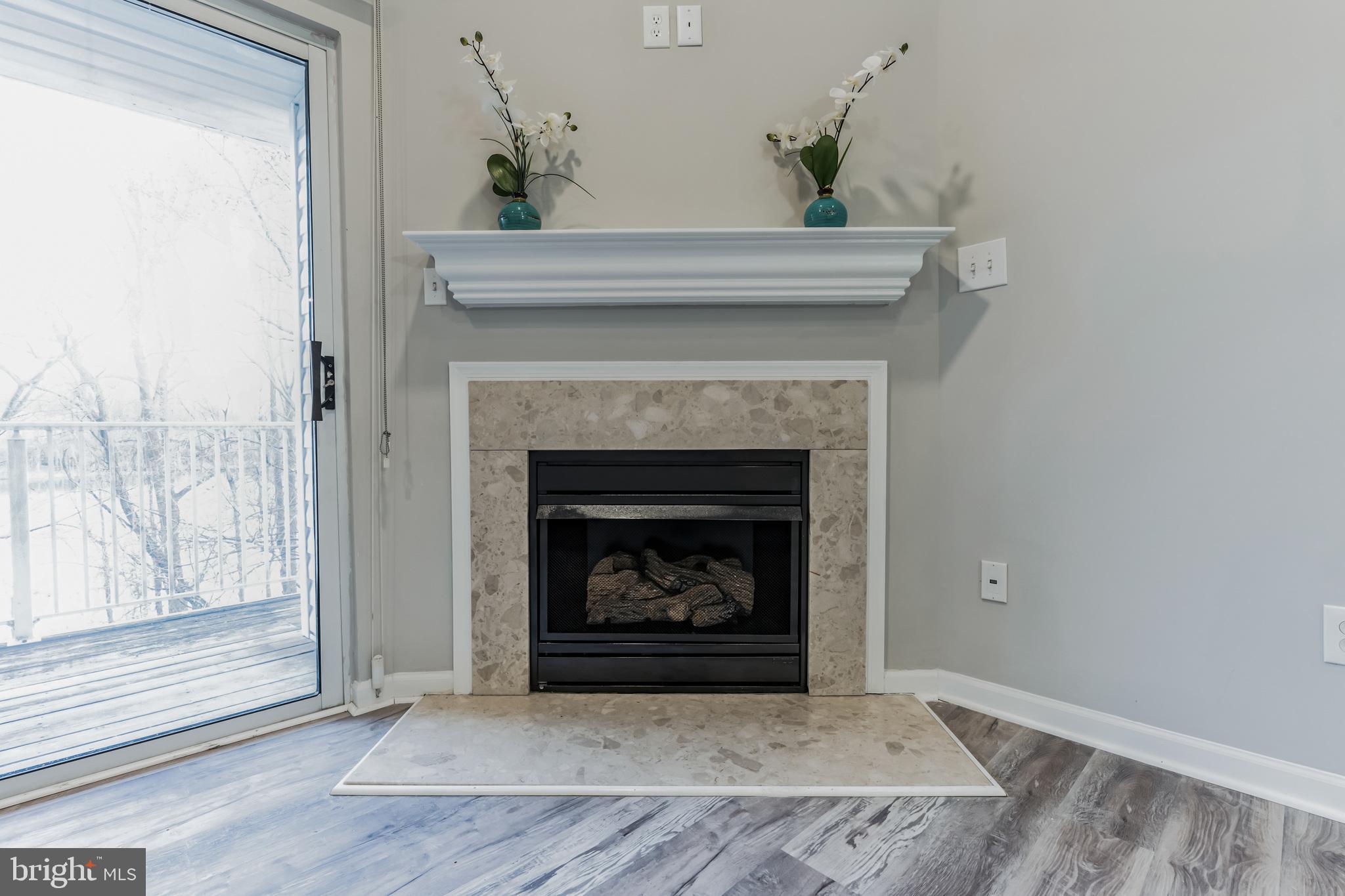 LARGO TOWN CENTER CONDOMINIUMS - Residential