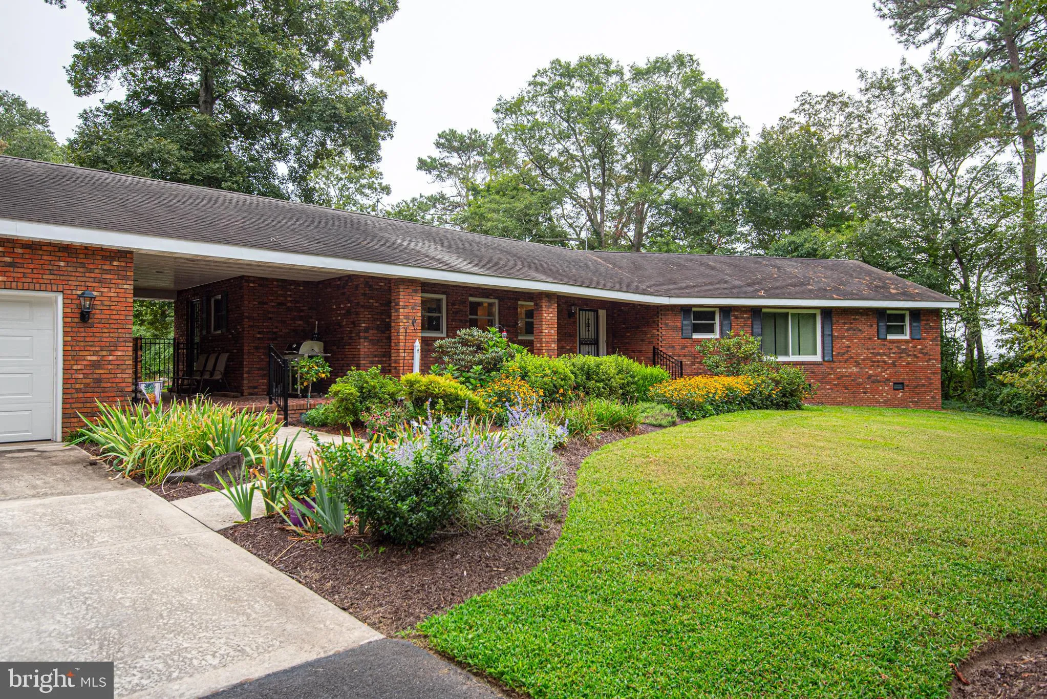 Snow Hill, Maryland 21863, United States, 4 Bedrooms Bedrooms, ,4 BathroomsBathrooms,Residential,Contingent,206941