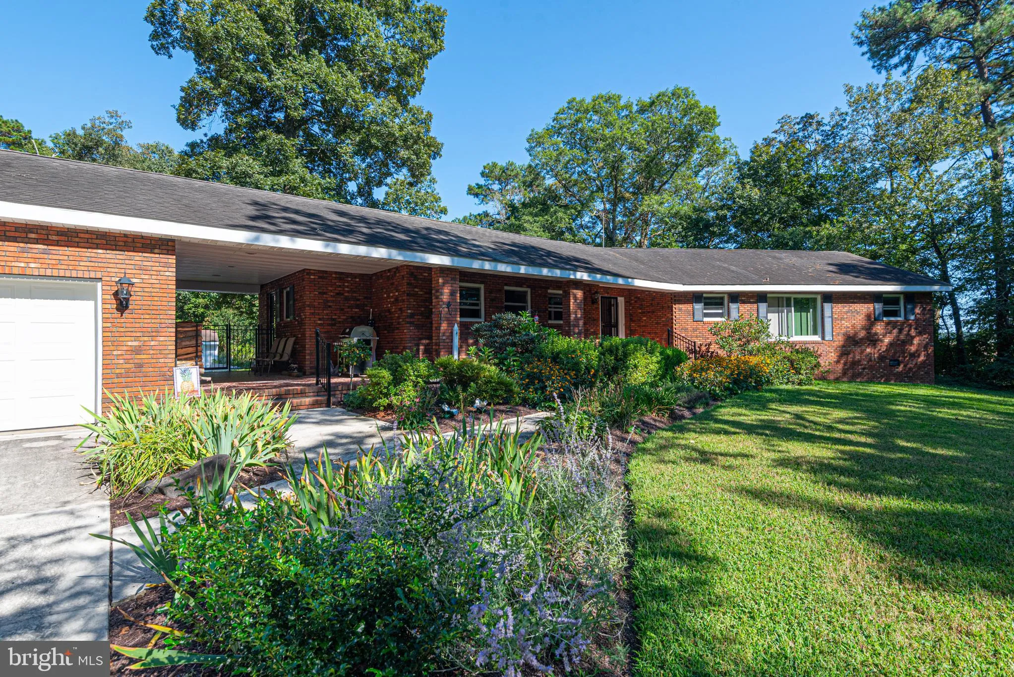 Snow Hill, Maryland 21863, United States, 4 Bedrooms Bedrooms, ,4 BathroomsBathrooms,Residential,Contingent,206941