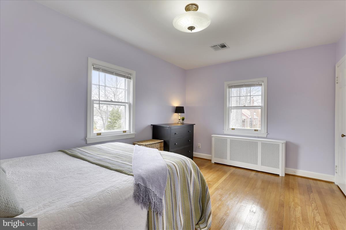 HYATTSVILLE HILLS - Residential