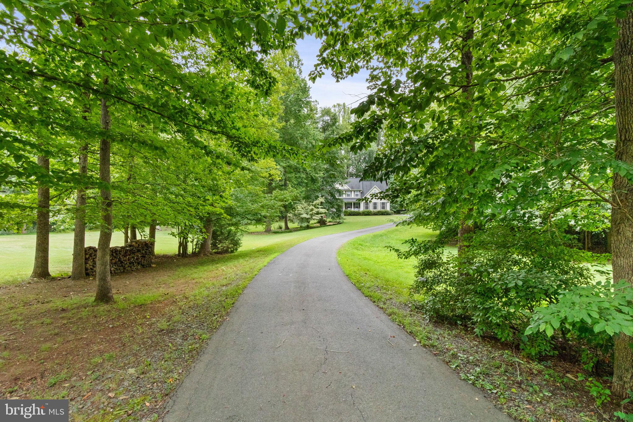 212 SEQUESTER DRIVE