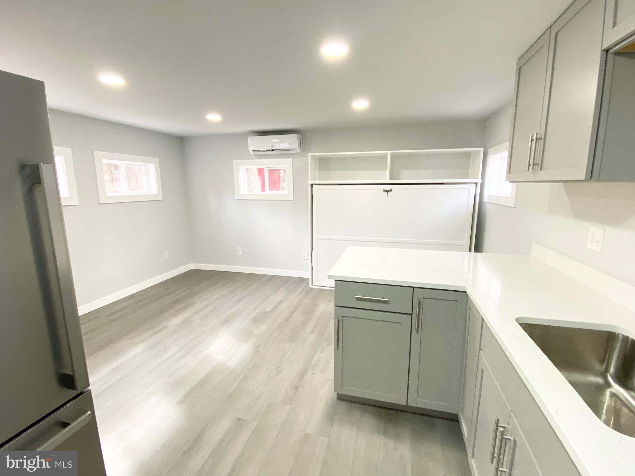 POTOMAC PARK - Residential