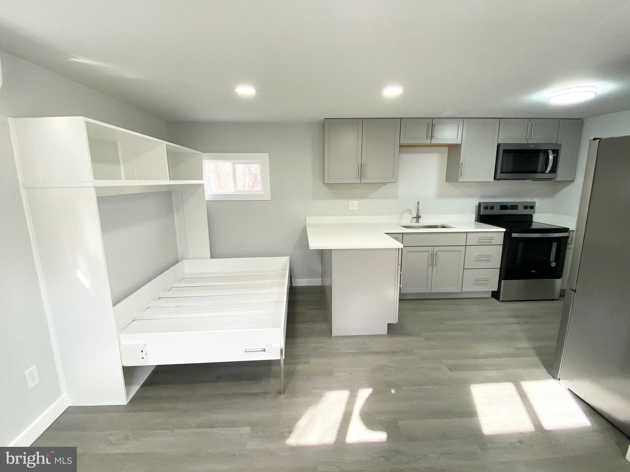 POTOMAC PARK - Residential