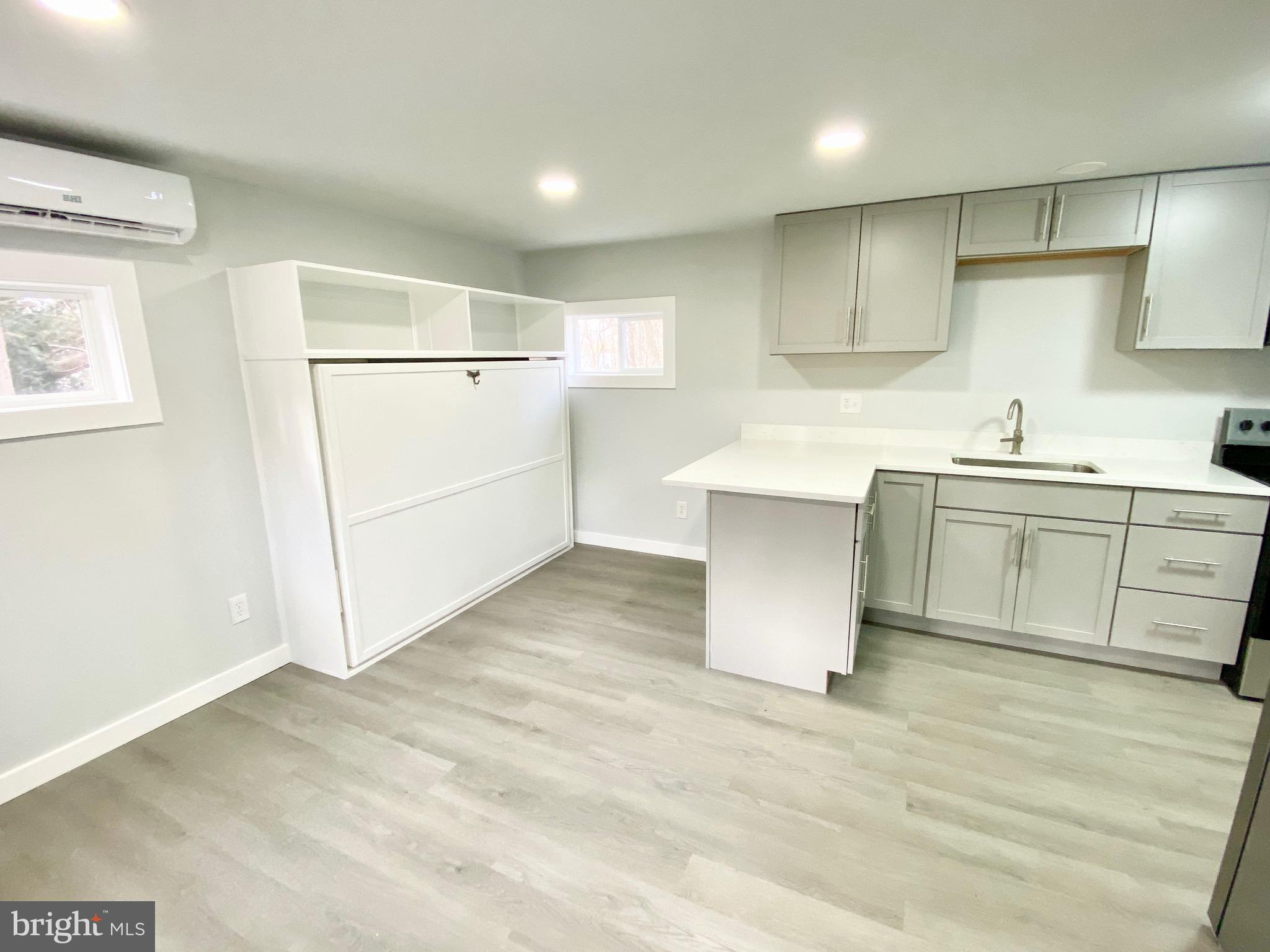 POTOMAC PARK - Residential