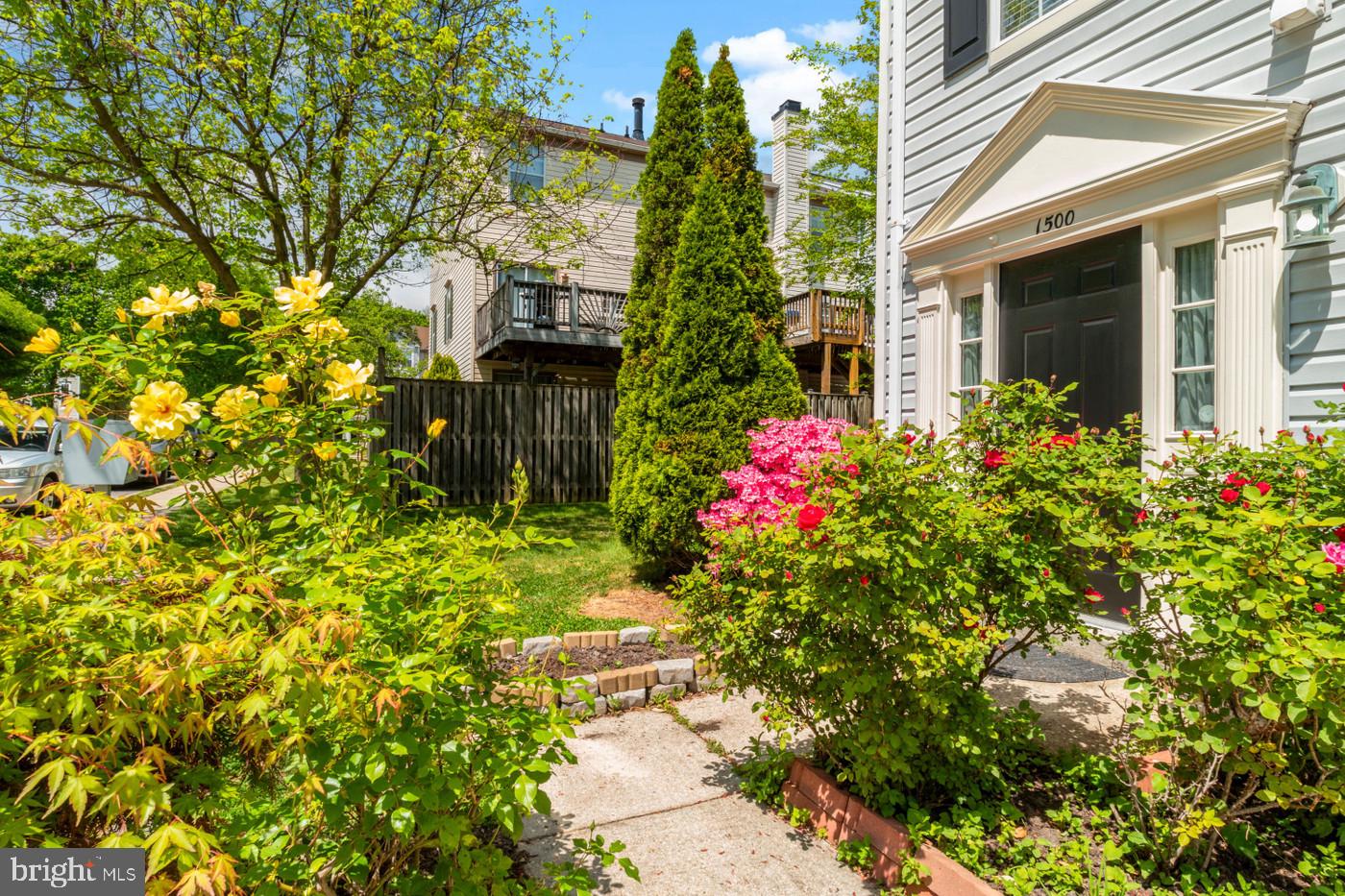 WALDEN - Residential