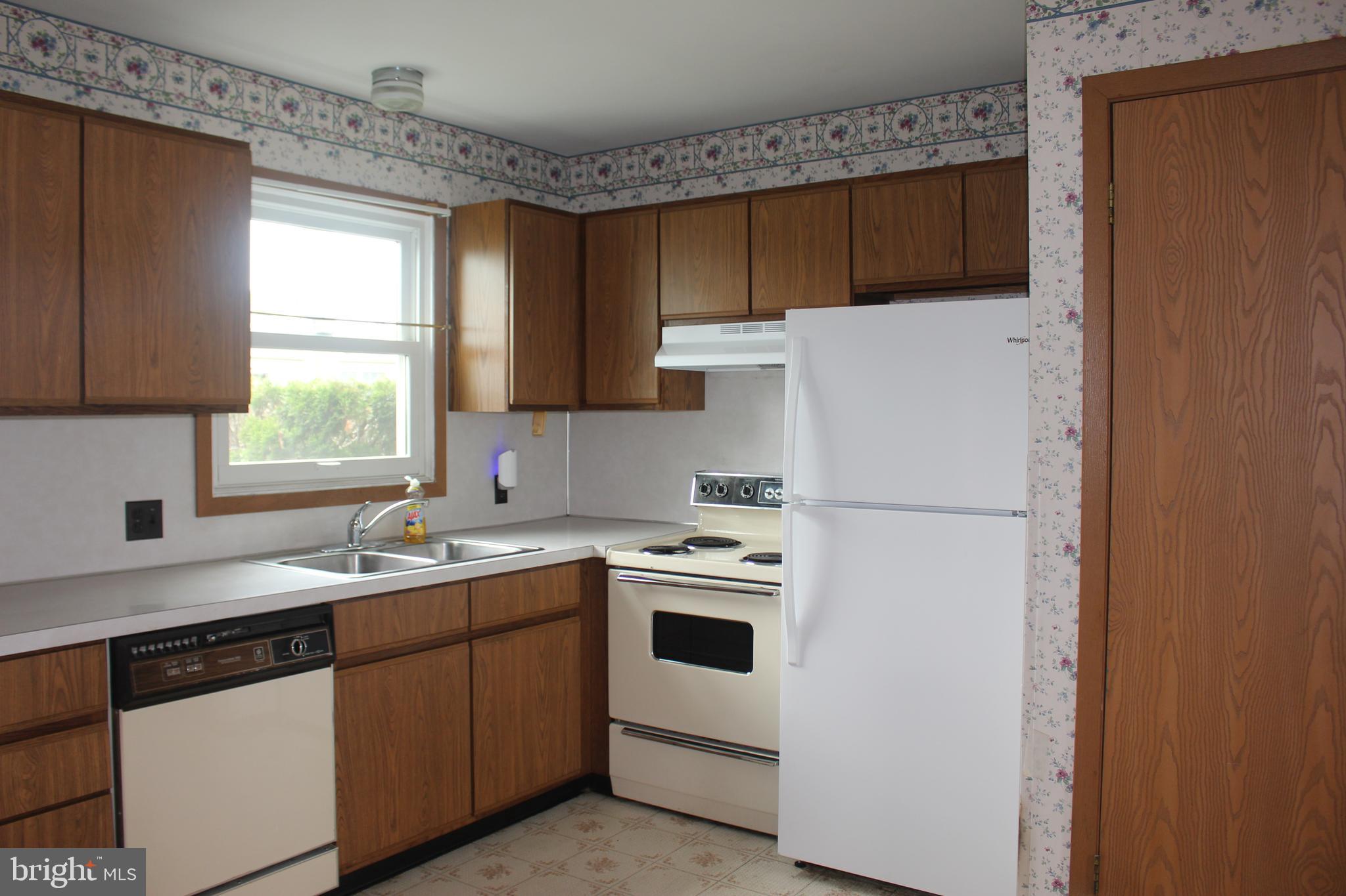 135 S CHESTNUT STREET A