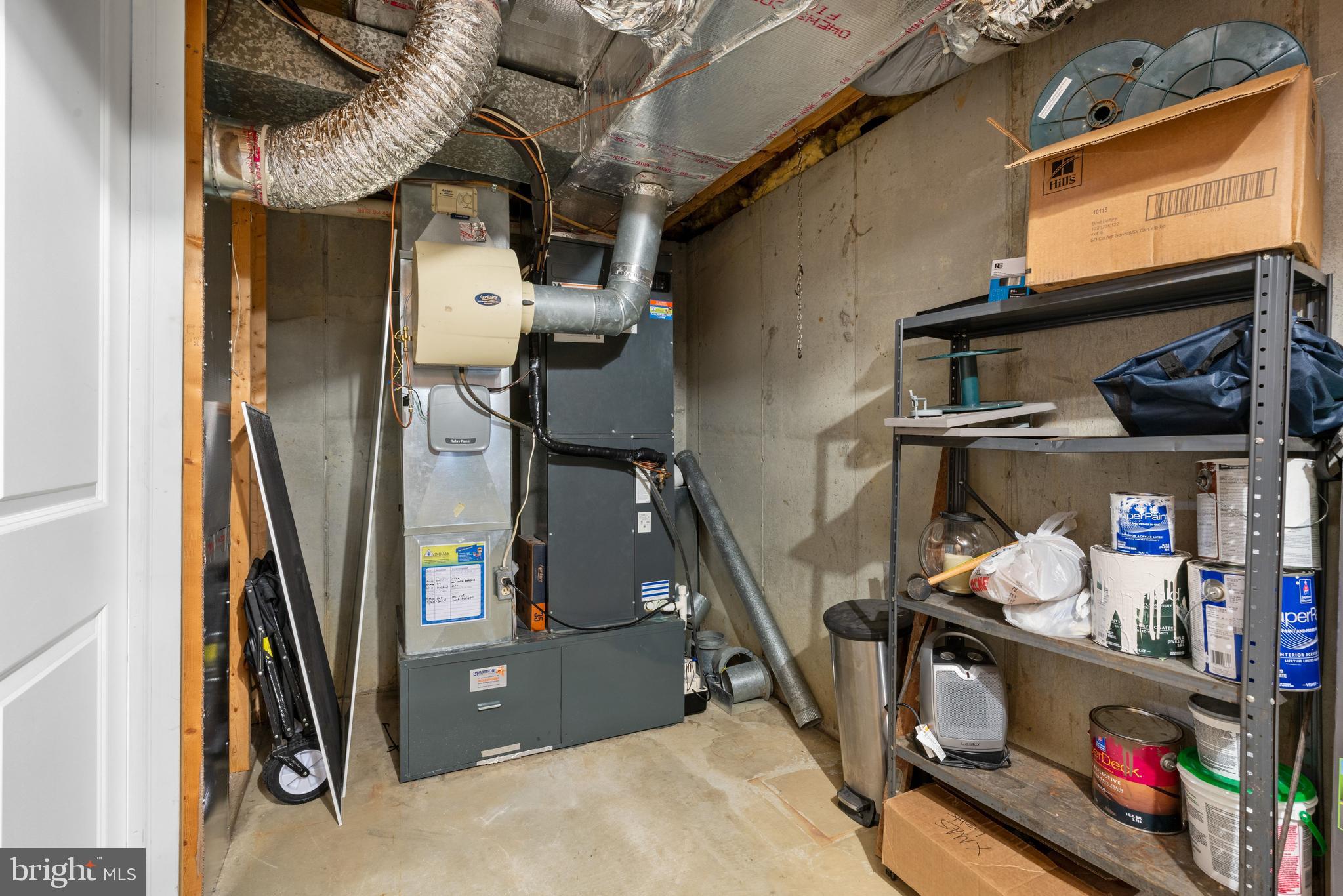 BEAVER RUN KNOLL - Residential