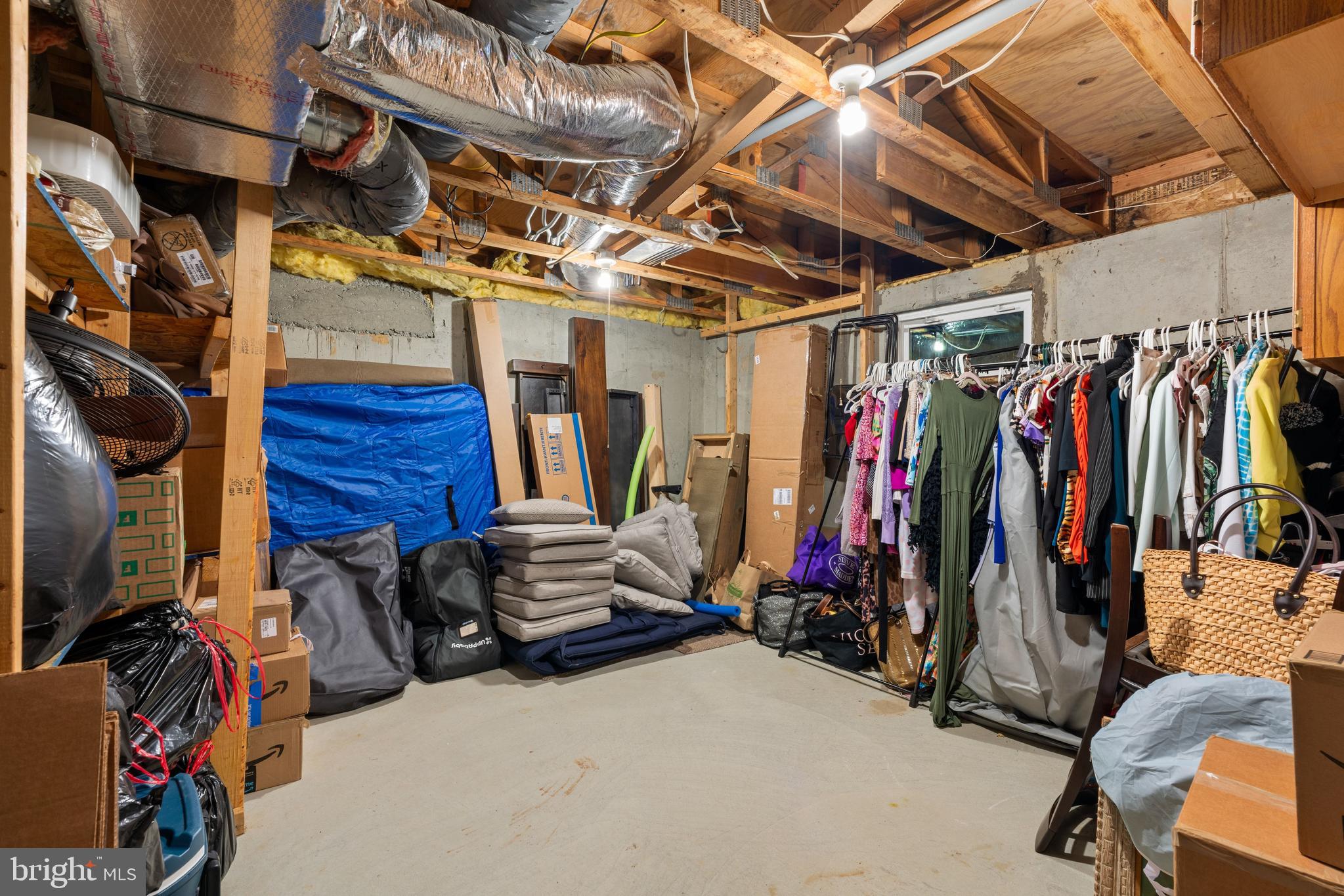 BEAVER RUN KNOLL - Residential