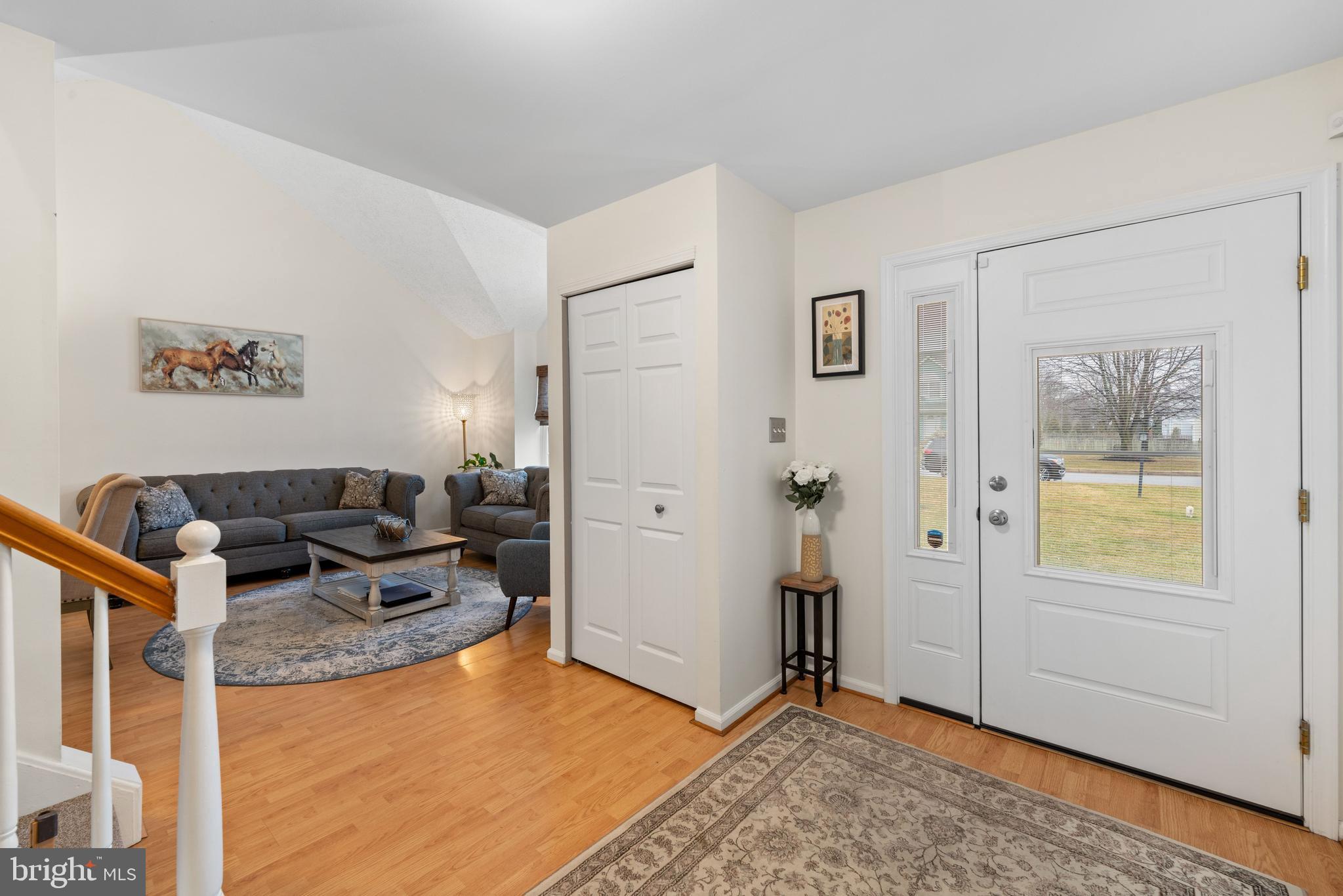 BEAVER RUN KNOLL - Residential