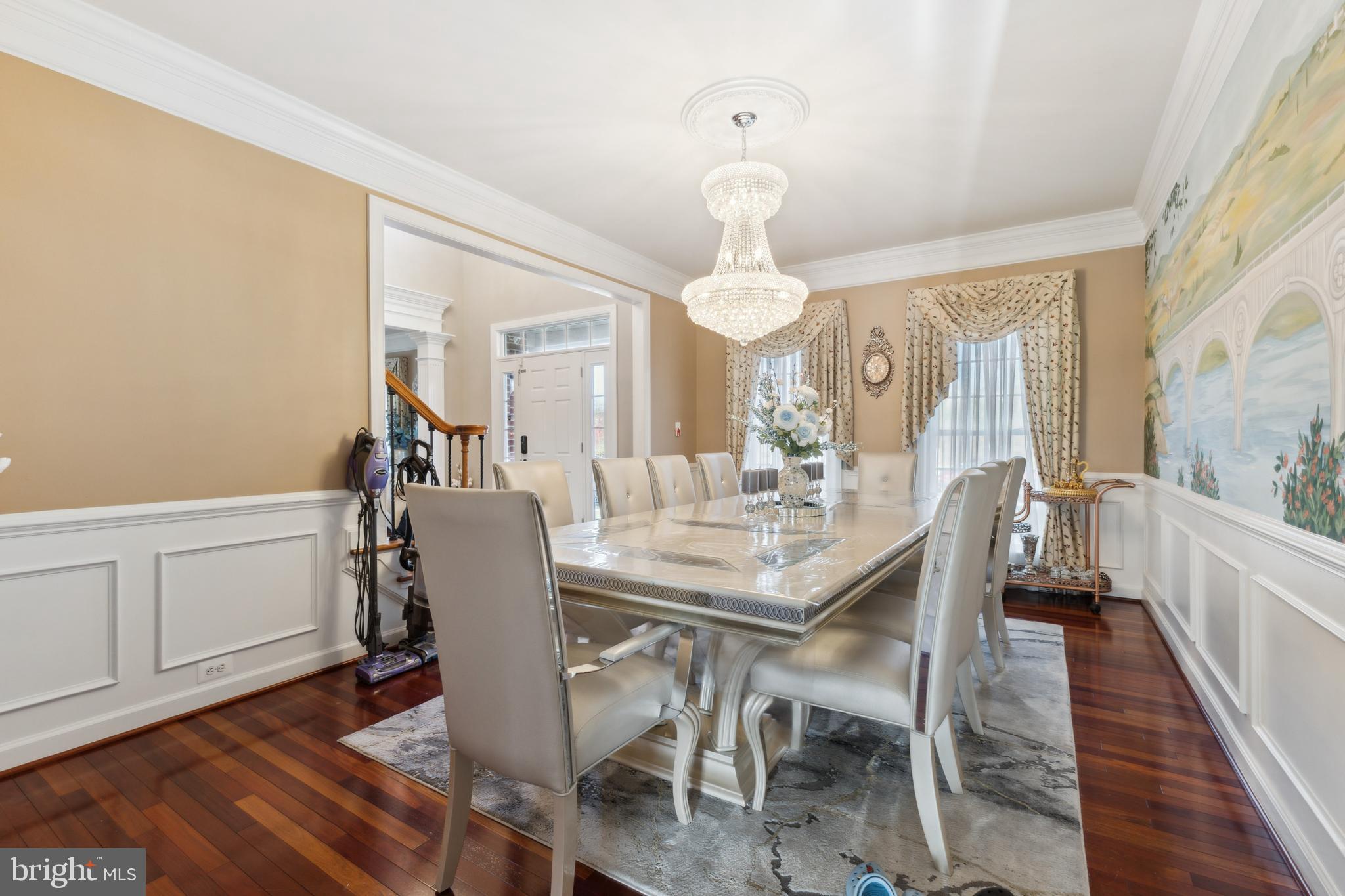 SEVEN HILLS - Residential