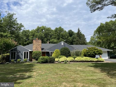 Homes For Sale - 14 Baldwin Street<br/> PENNINGTON, NJ 08534